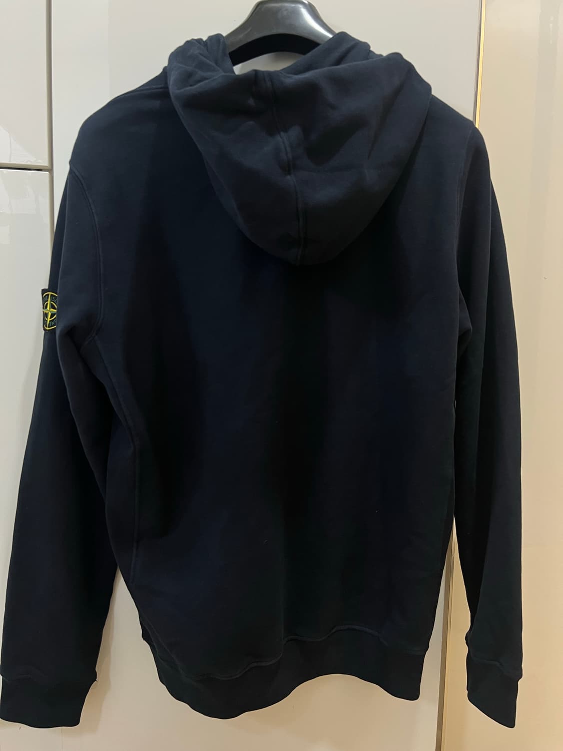 25fw 스톤아일랜드 후드집업 L (새상품급) 상품이미지2