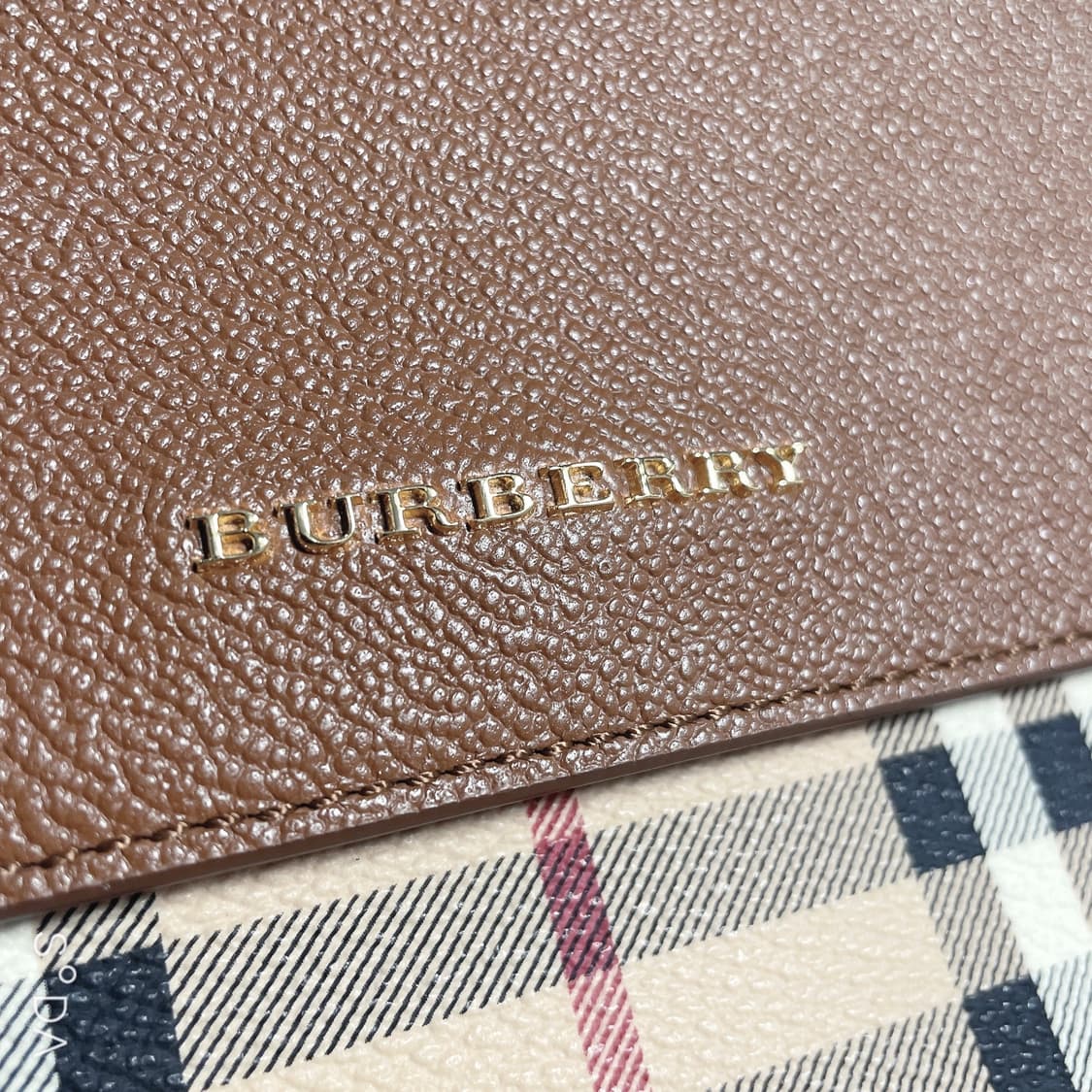 버버리 미니 크로스백 상품이미지5