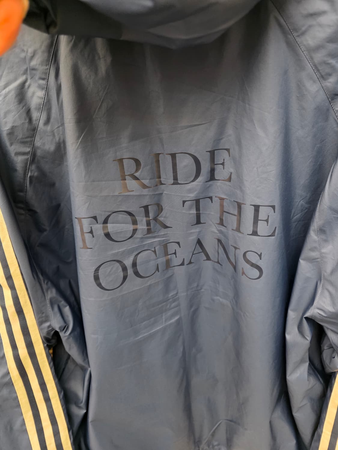 아디다스 멜로우 라이드 클럽 바람막이 상품이미지8