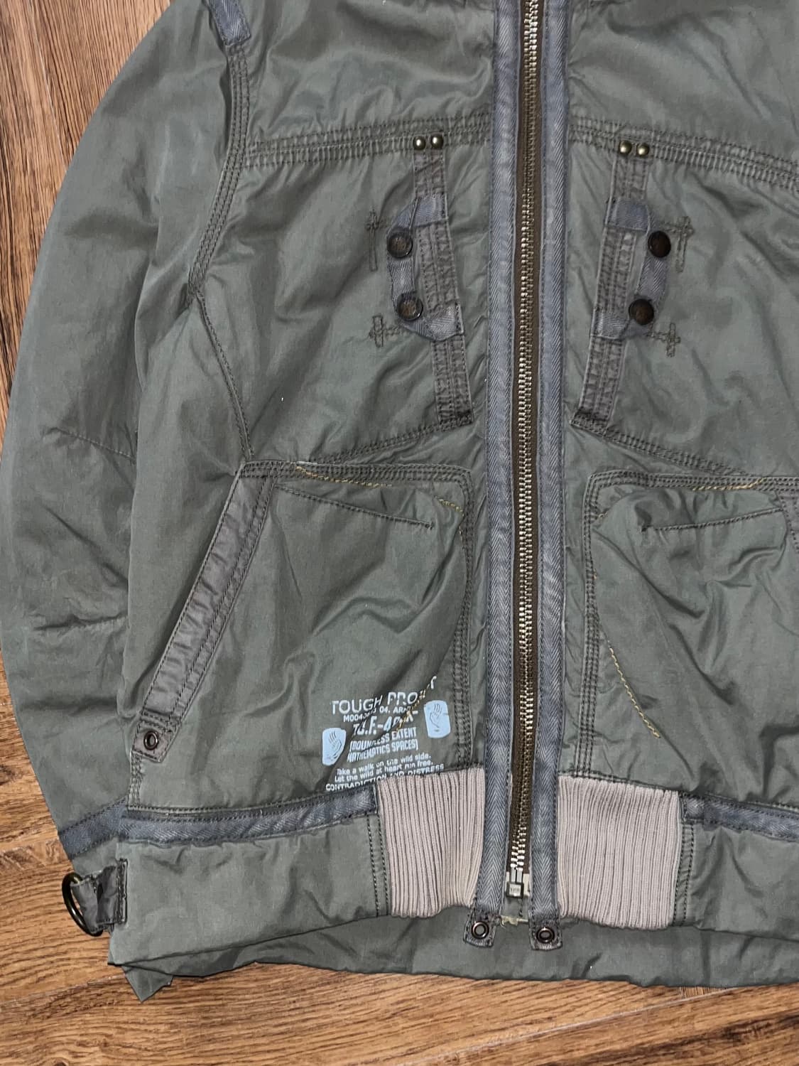 밀리터리 디테일 후드 점퍼 상품이미지4