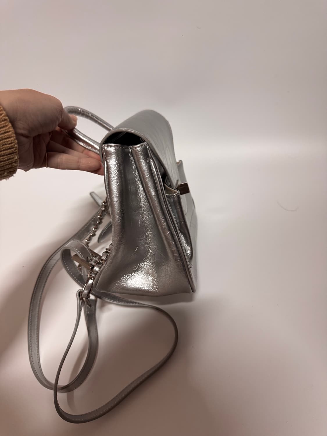 아포아 파오 체인 백팩 실버 상품이미지6