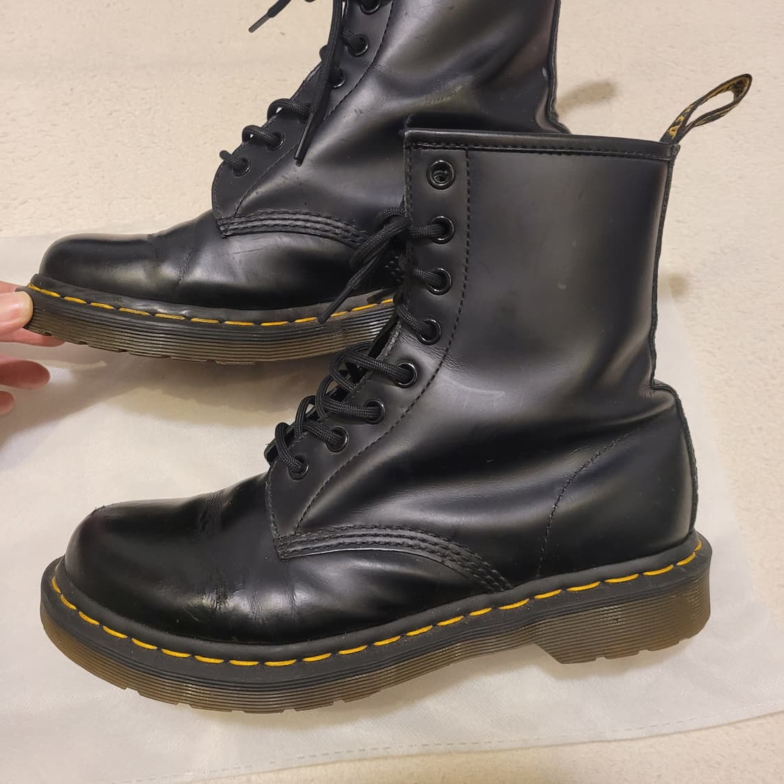 닥터마틴 8홀 부츠 235~240 상품이미지3