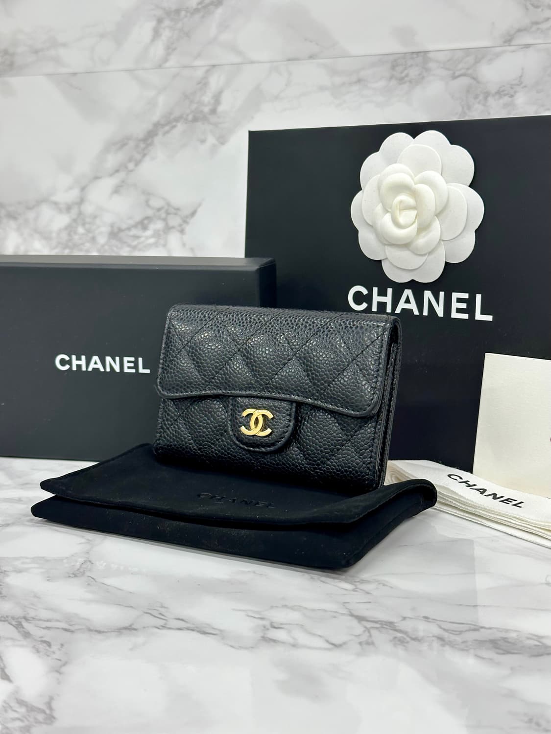 샤넬 클래식 케이버 카드지갑 금장 상품이미지2