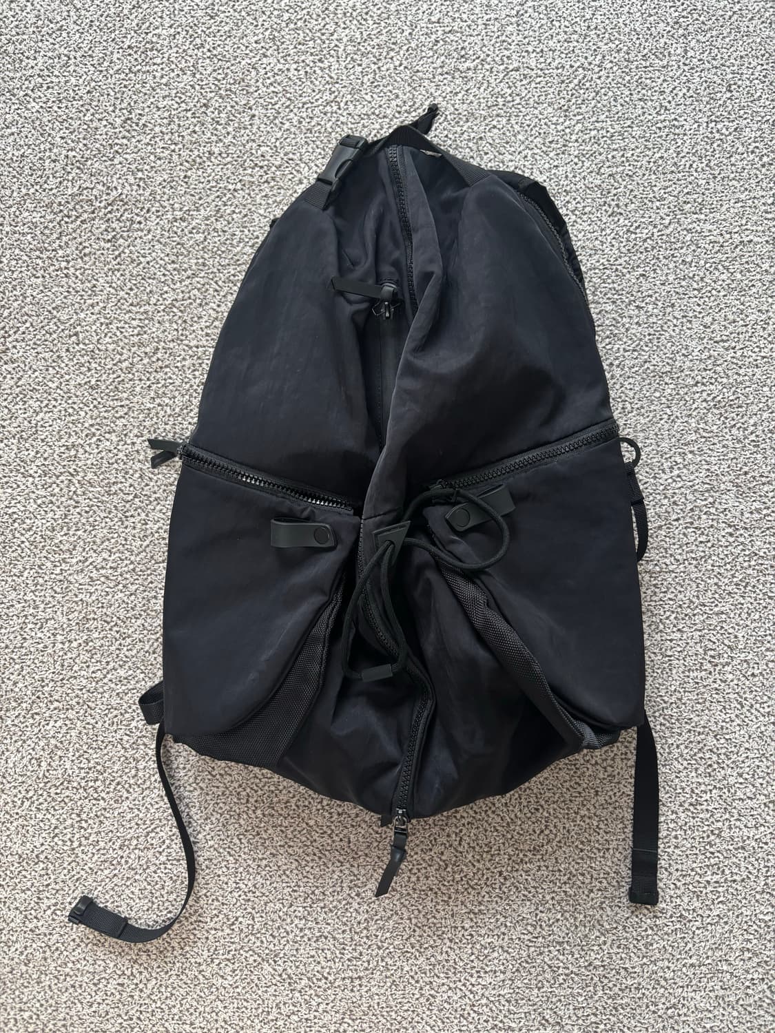 검정 백팩  상품이미지1