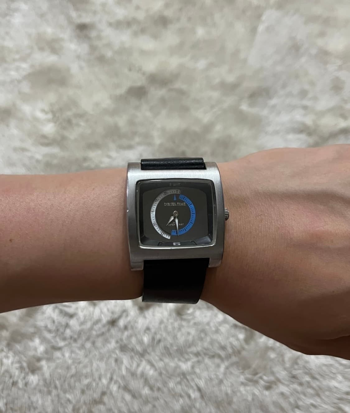 디젤 빈티지 쿼츠 워치 상품이미지1