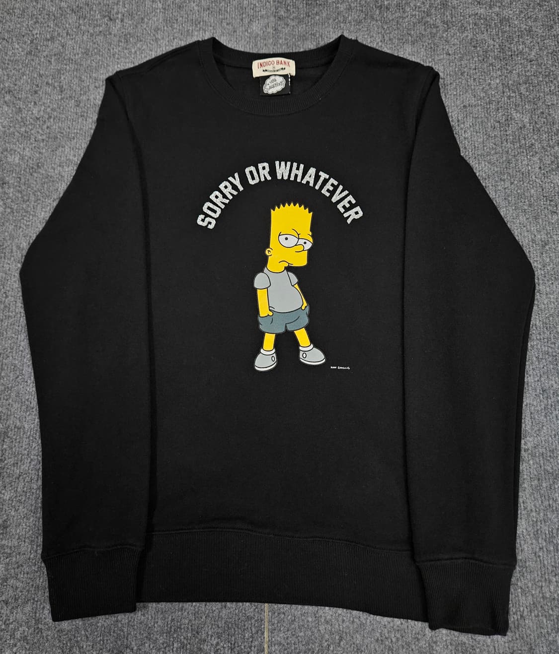 인디고뱅크 X 심슨 블랙 맨투맨 급처 상품이미지1