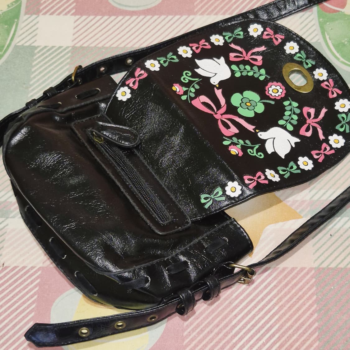 00s 스위머 레더 리본 카빙 벨트 크로스백 상품이미지8