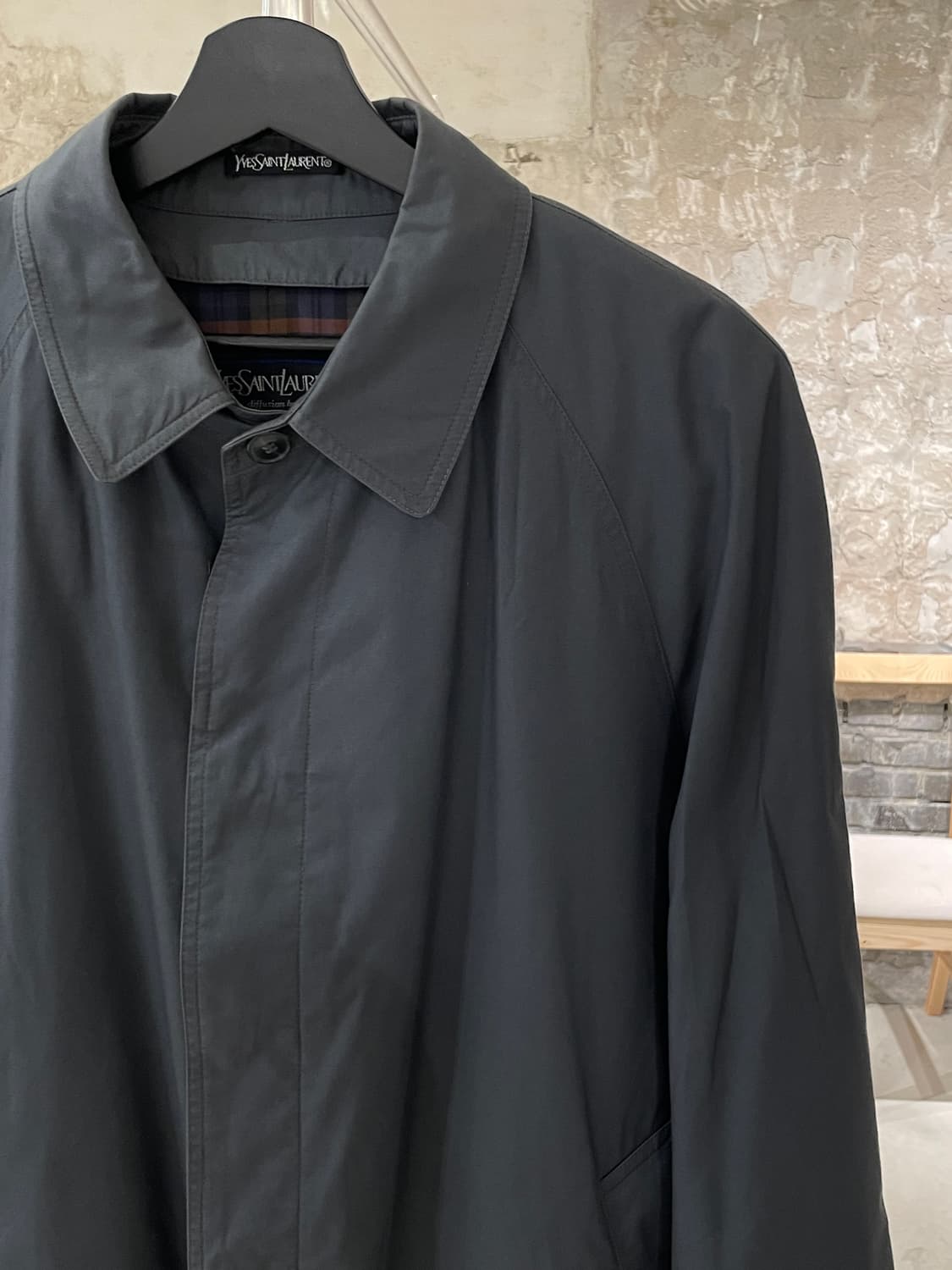 이브 생로랑 디퓨전 옴므 스톤 그레이 히든 버튼 웨이스트 타이 코트 상품이미지3