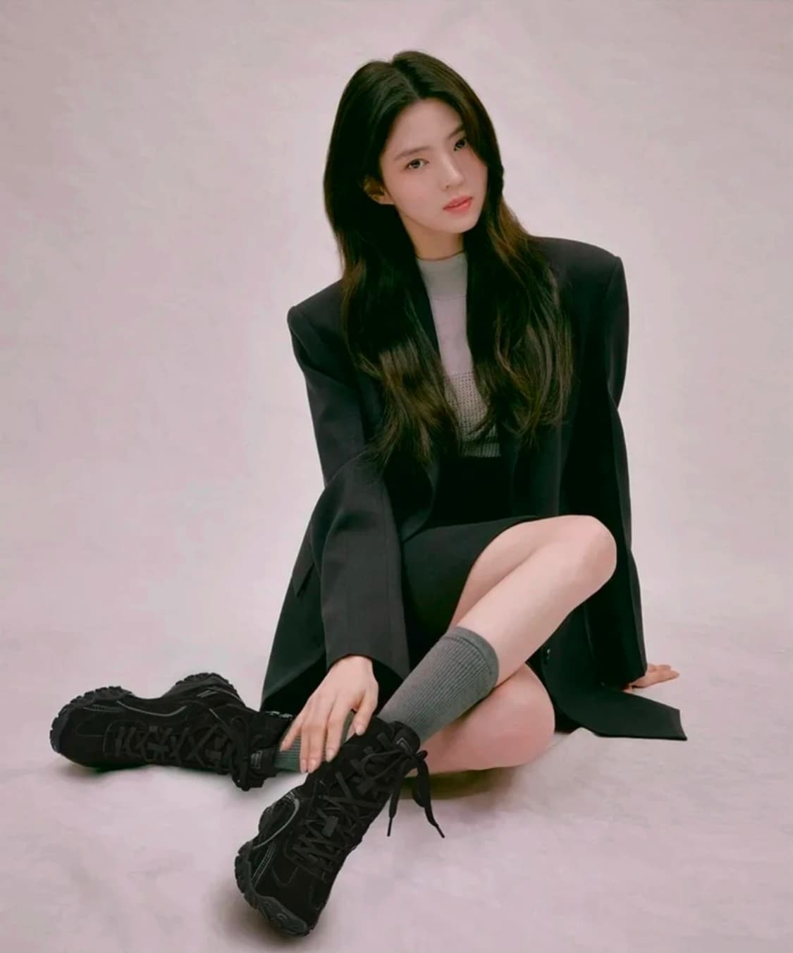 휠라 한소희 에샤페 미드 프리미엄 260 상품이미지3