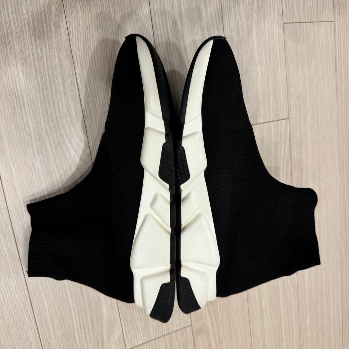 발렌시아가 스피드러너 275사이즈 상품이미지3