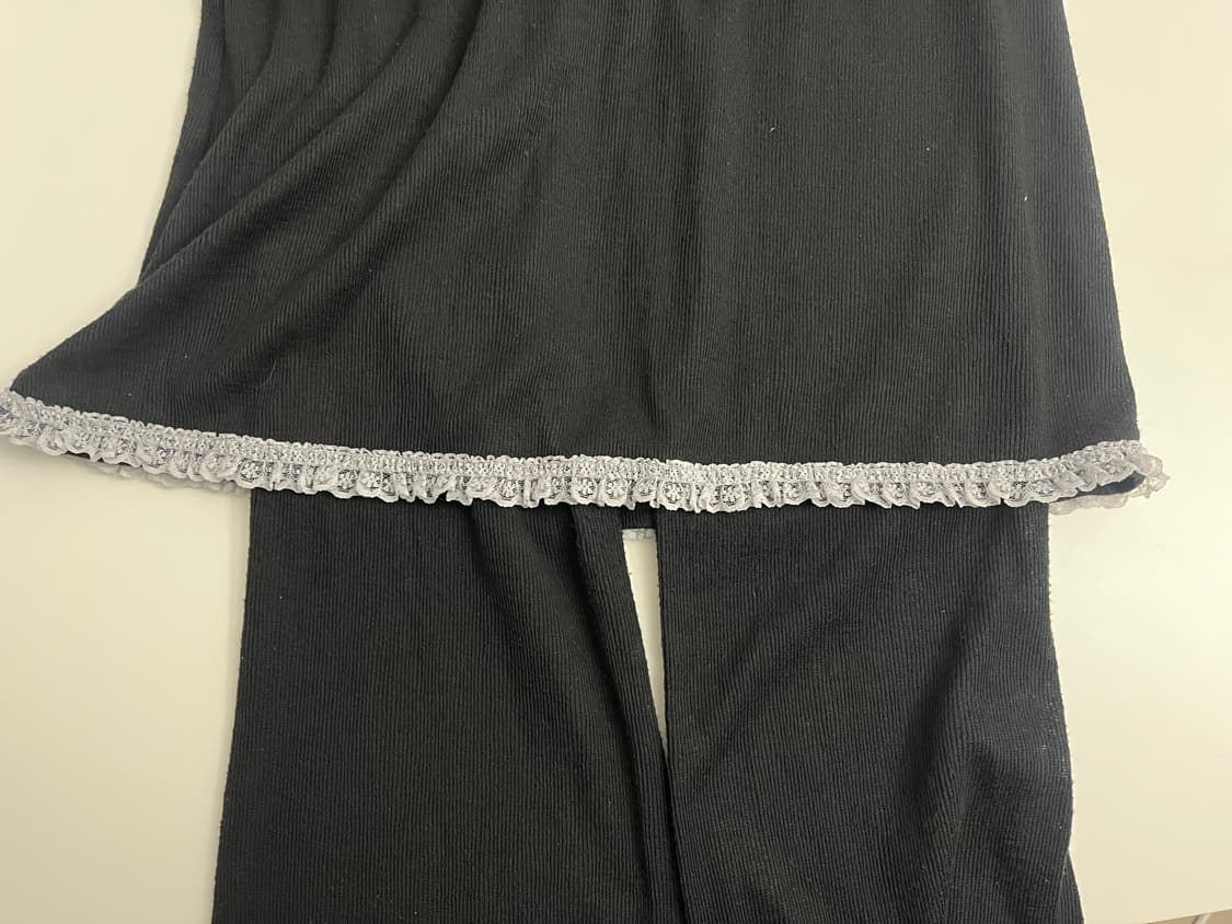 지초이 24ss 레이스 레이어드 스커트팬츠 블랙 2 상품이미지3