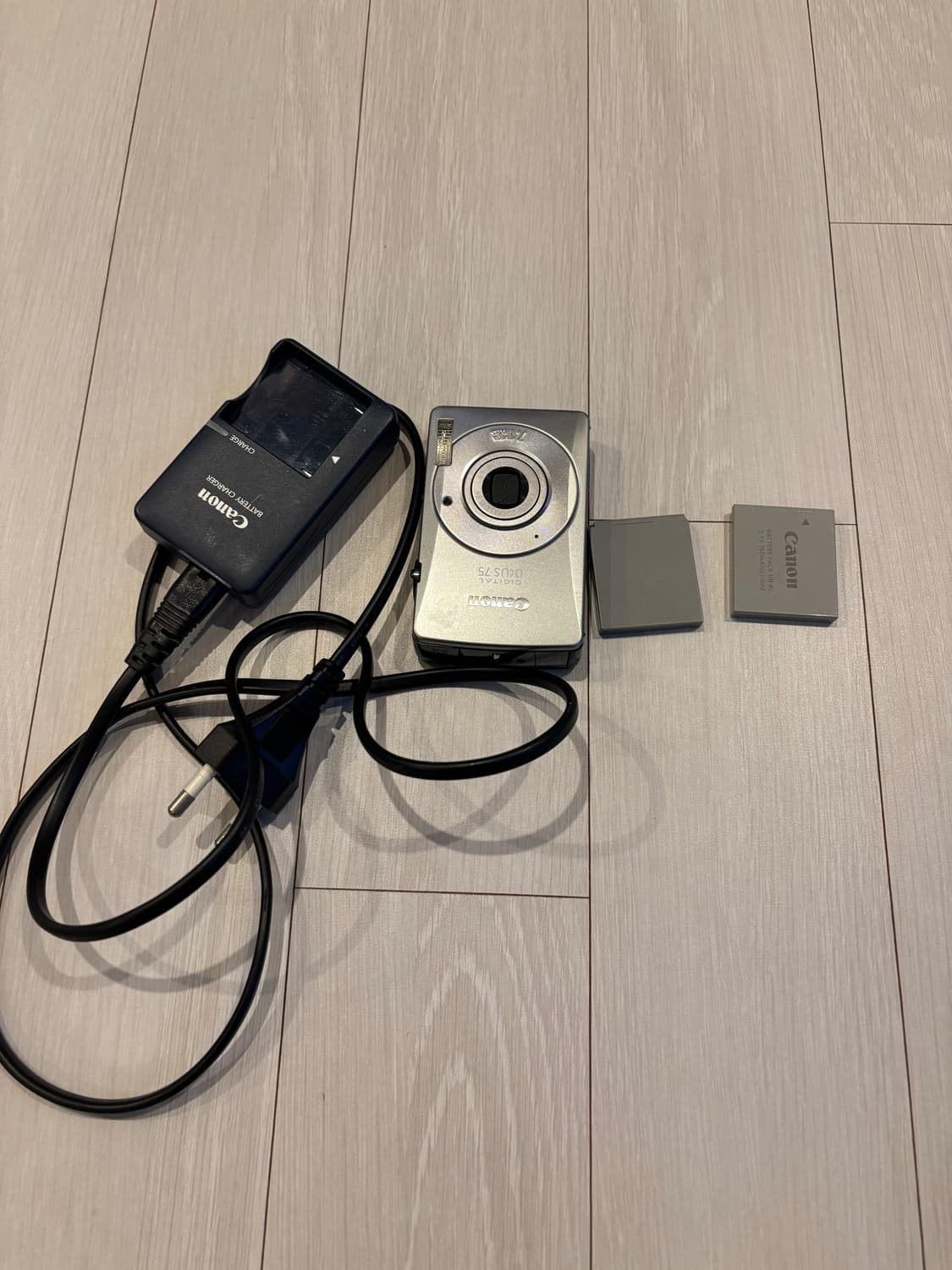 캐논 익서스75 canon ixus75 디지탈카메라 판매합니다 상품이미지2