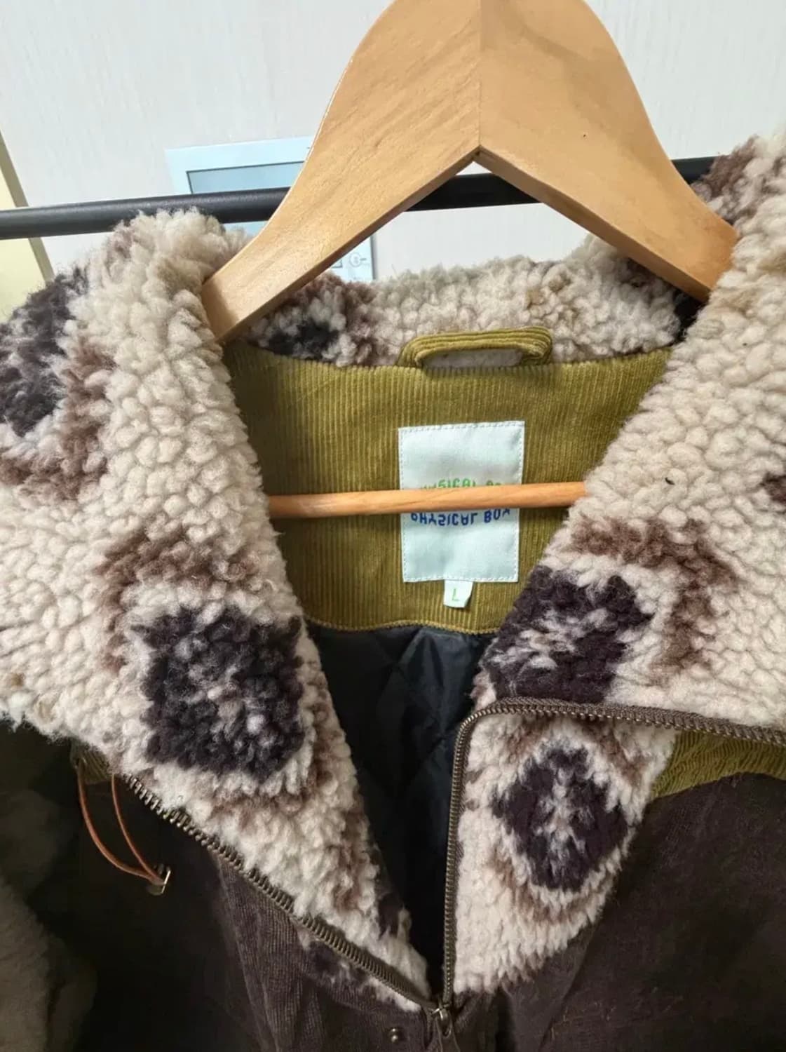 나바조패턴 배색 쉘파 퀼티드 점퍼 상품이미지2