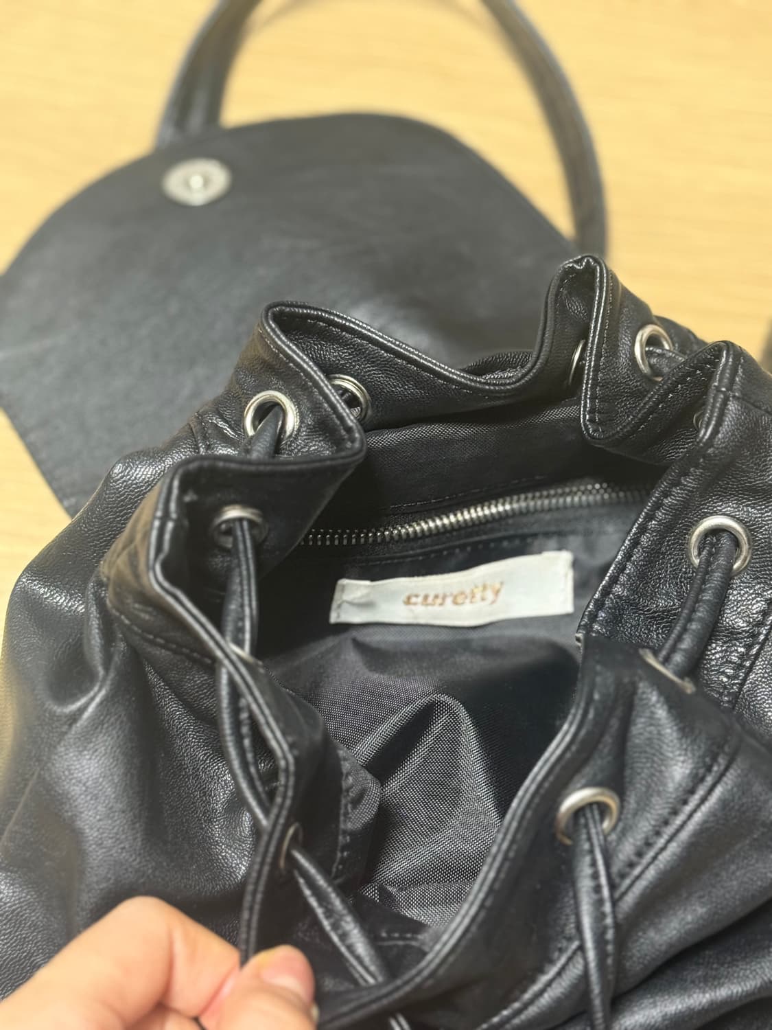 (반택포) 큐리티 가죽 백팩 상품이미지5