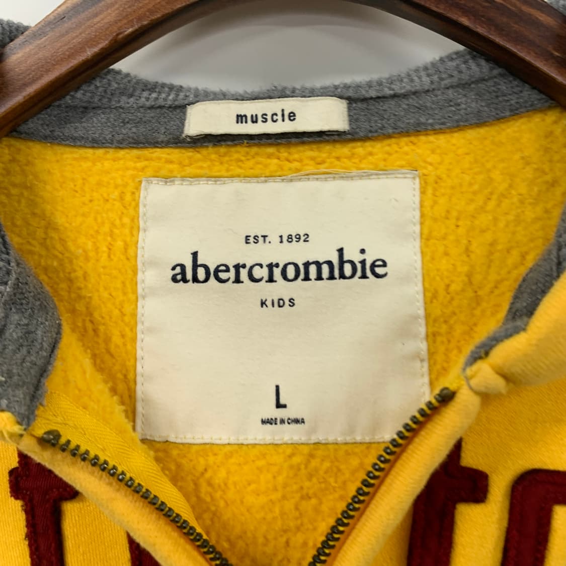 아베크롬비 y2k 와투케 옐로우 후드집업 상품이미지6