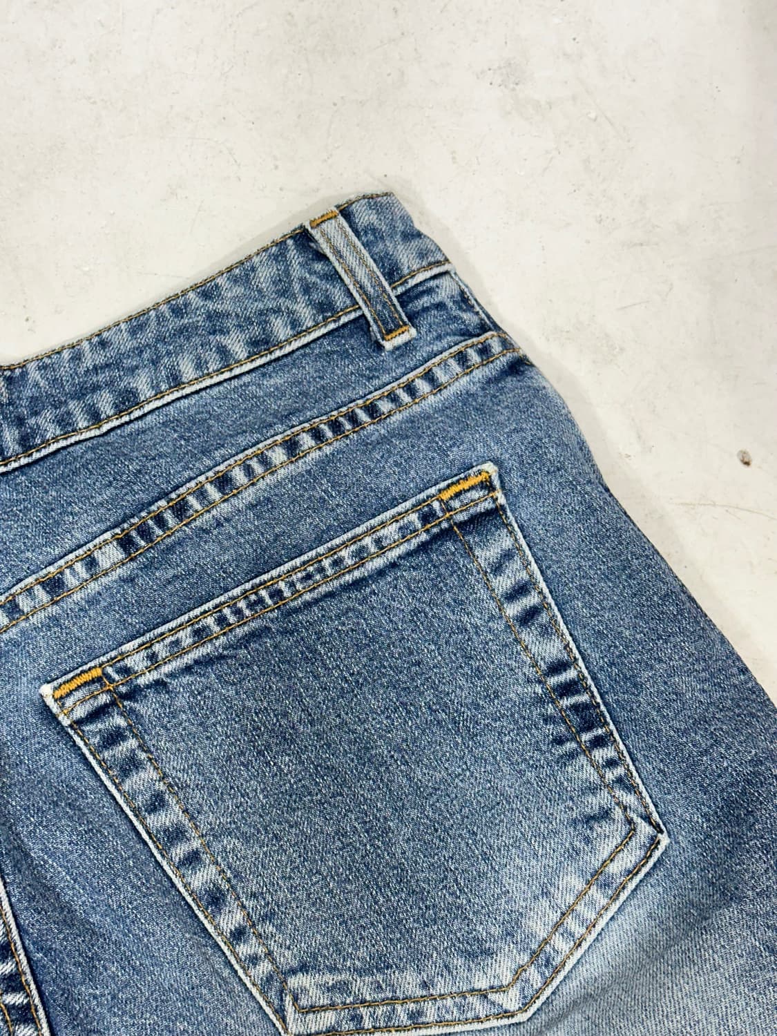 갭 부츠컷 플레어진 연청 데님 팬츠  상품이미지6