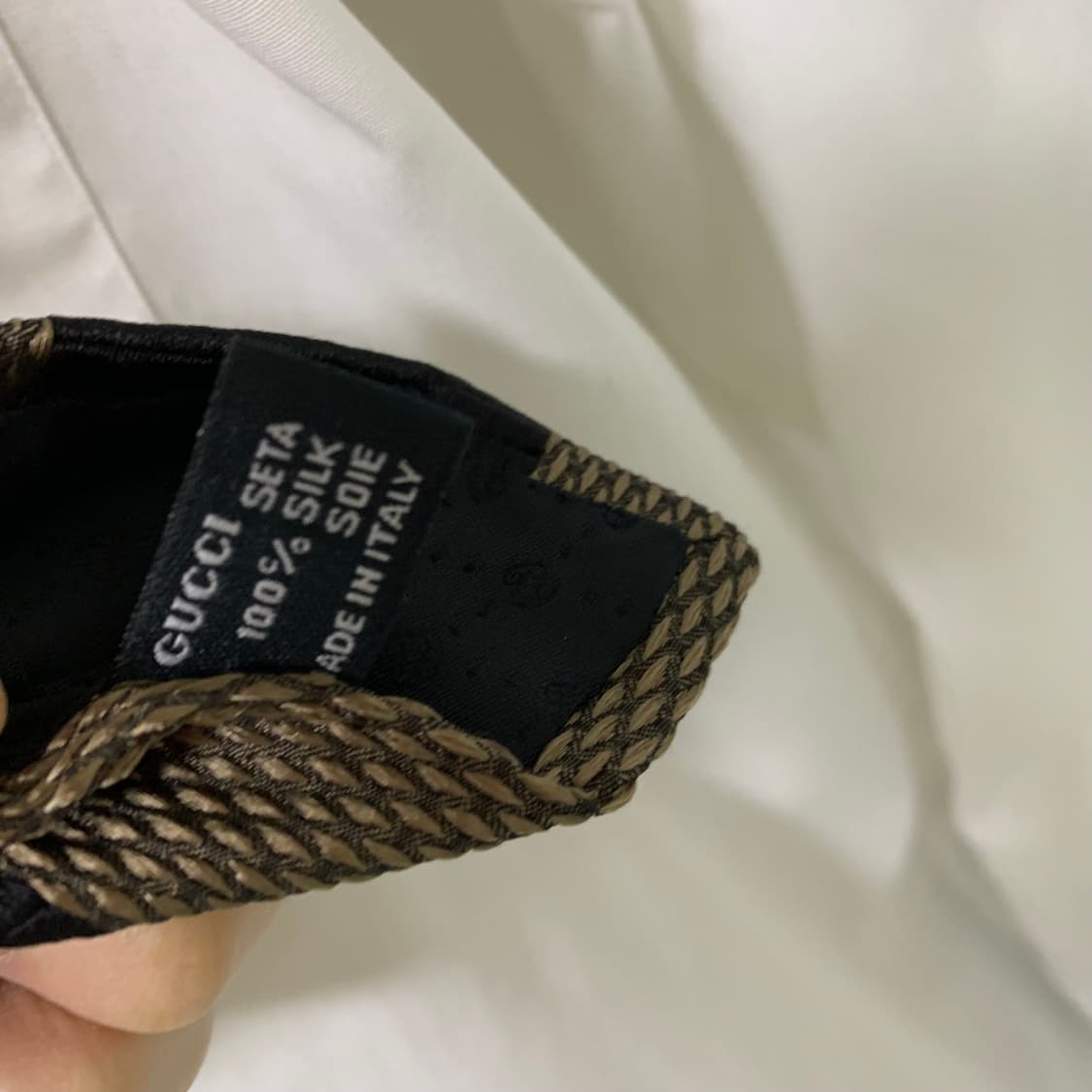 구찌 사선 줄무늬 볼드 실크넥타이 블랙골드 뱀피st 이태리 빈티지 상품이미지3