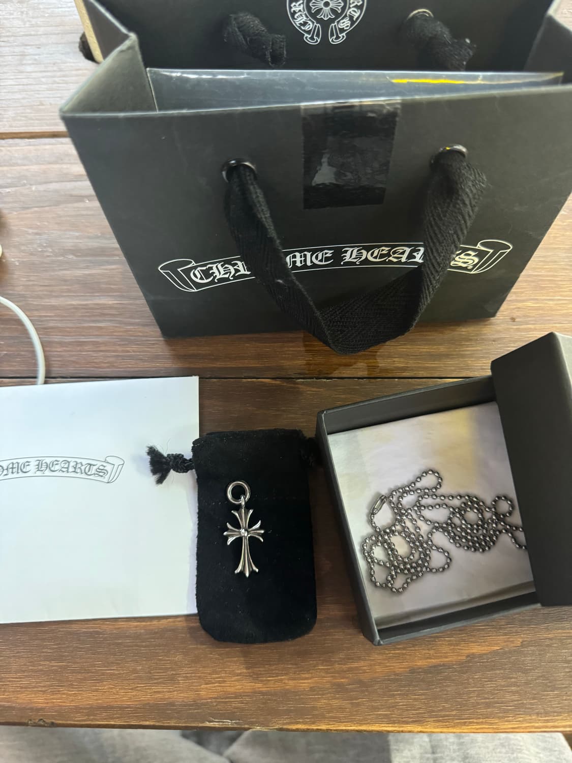 크롬하츠 타이니 크로스 펜던트 상품이미지2