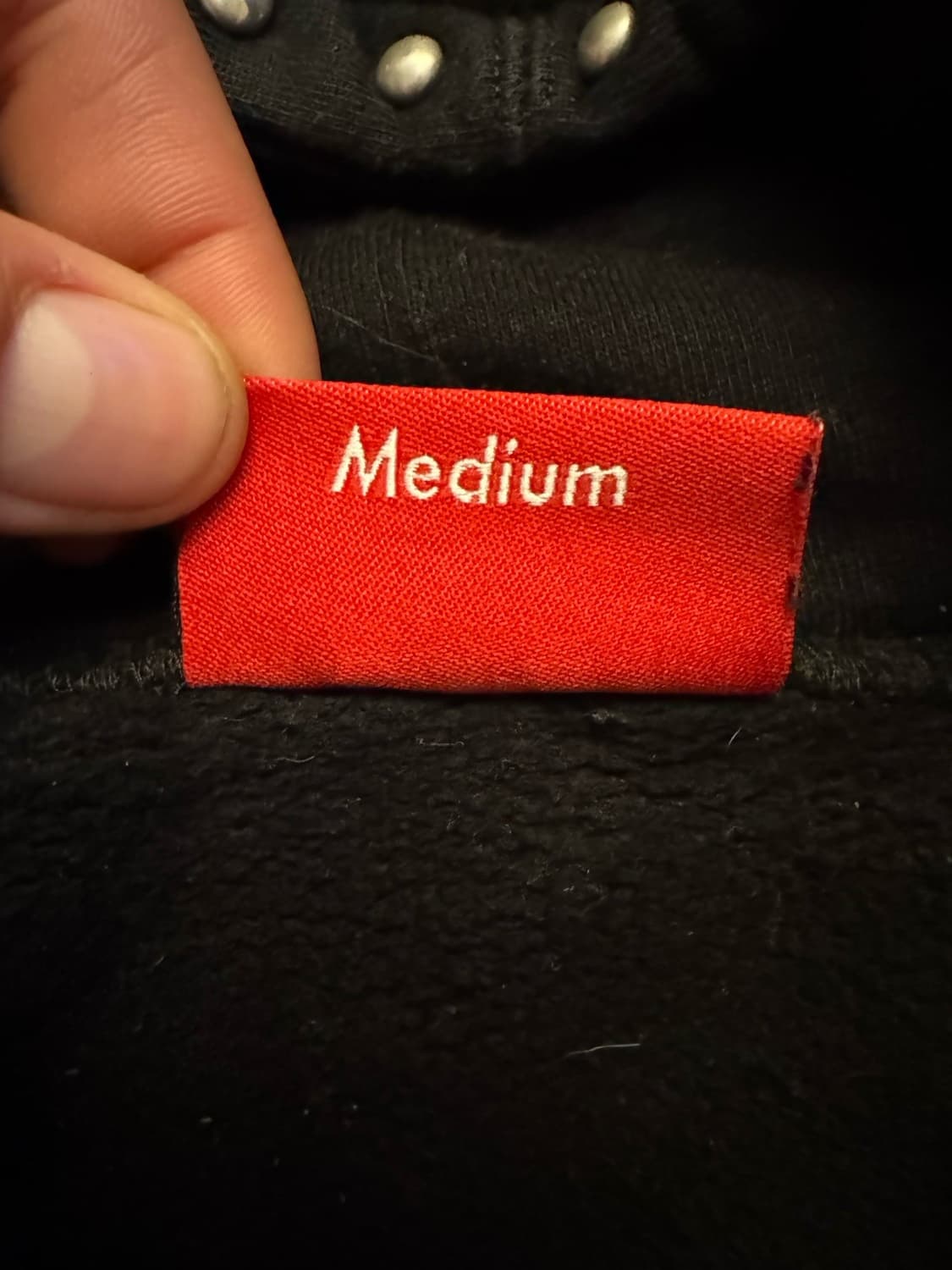 18FW 슈프림 스터디드 후드티 상품이미지2