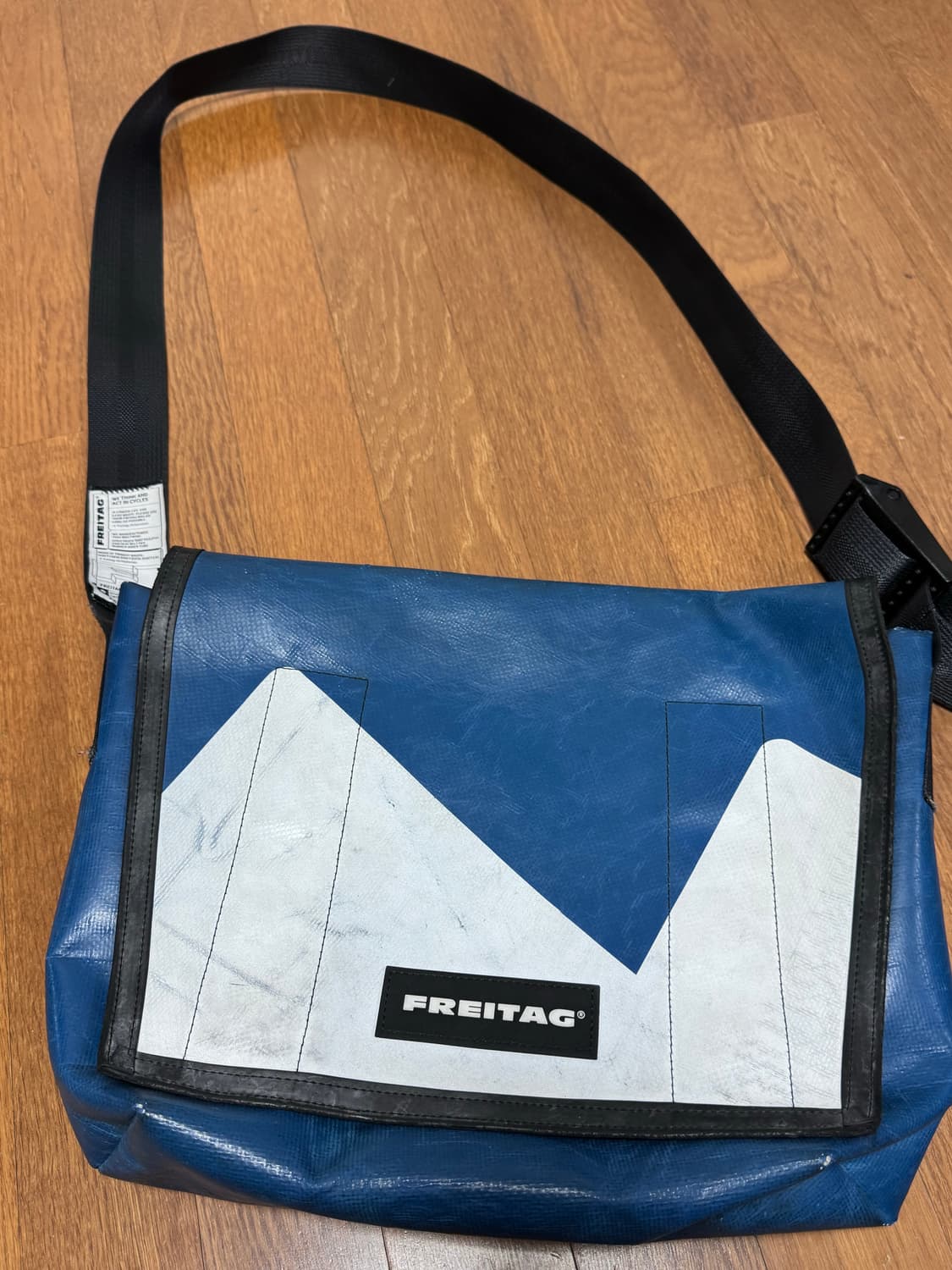 프라이탁 덱스터 상품이미지2