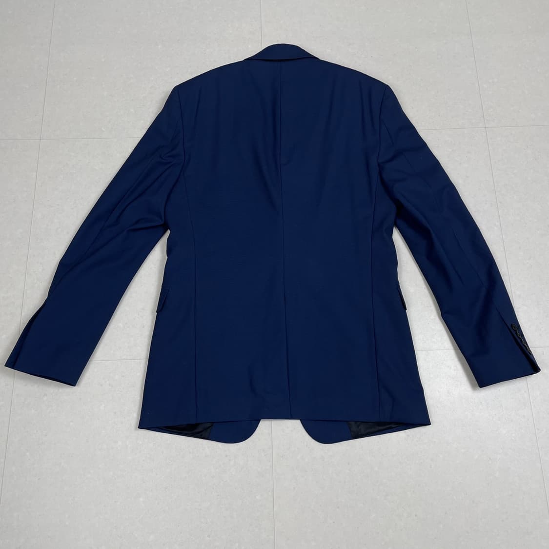 띠어리 Theory 블루네이비 테일러드 투버튼  자켓 36 상품이미지7