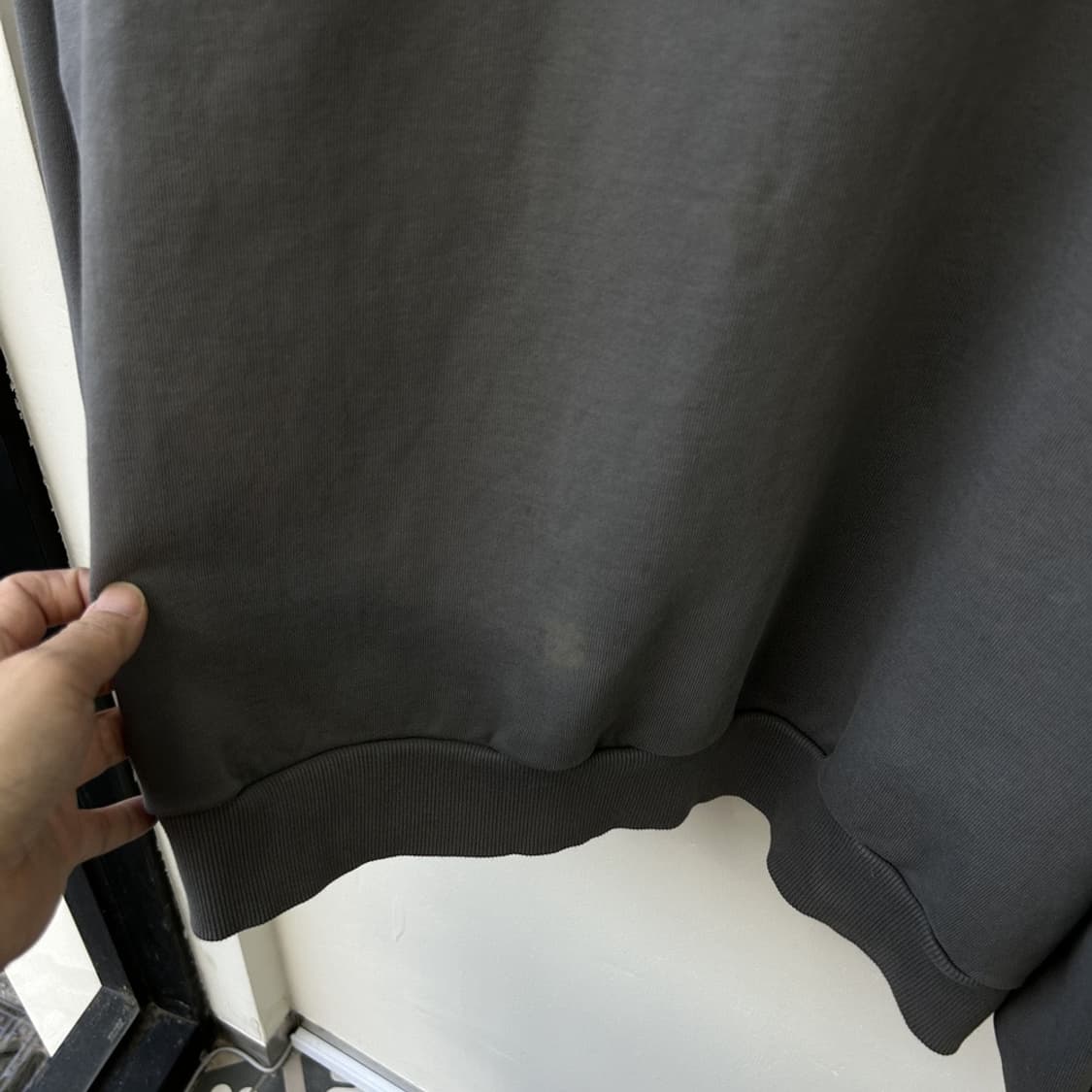 15558 - 20F/W 준지 로고 자수 맨투맨 상품이미지3