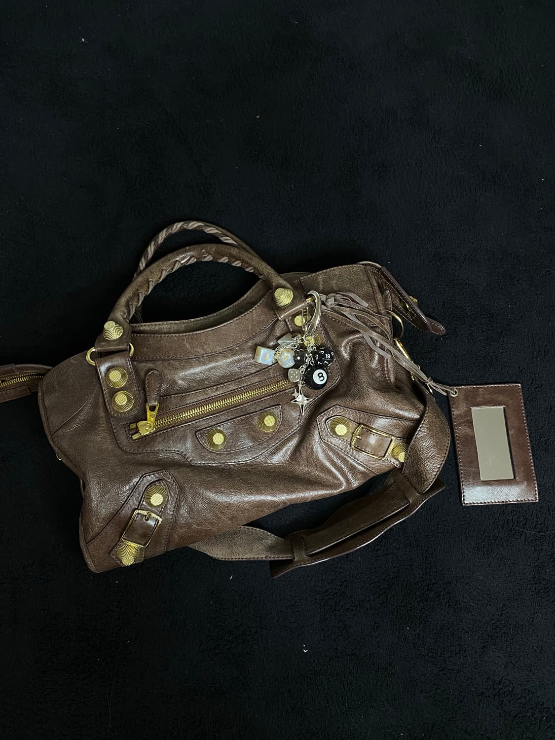 발렌시아가 모터백 상품이미지1