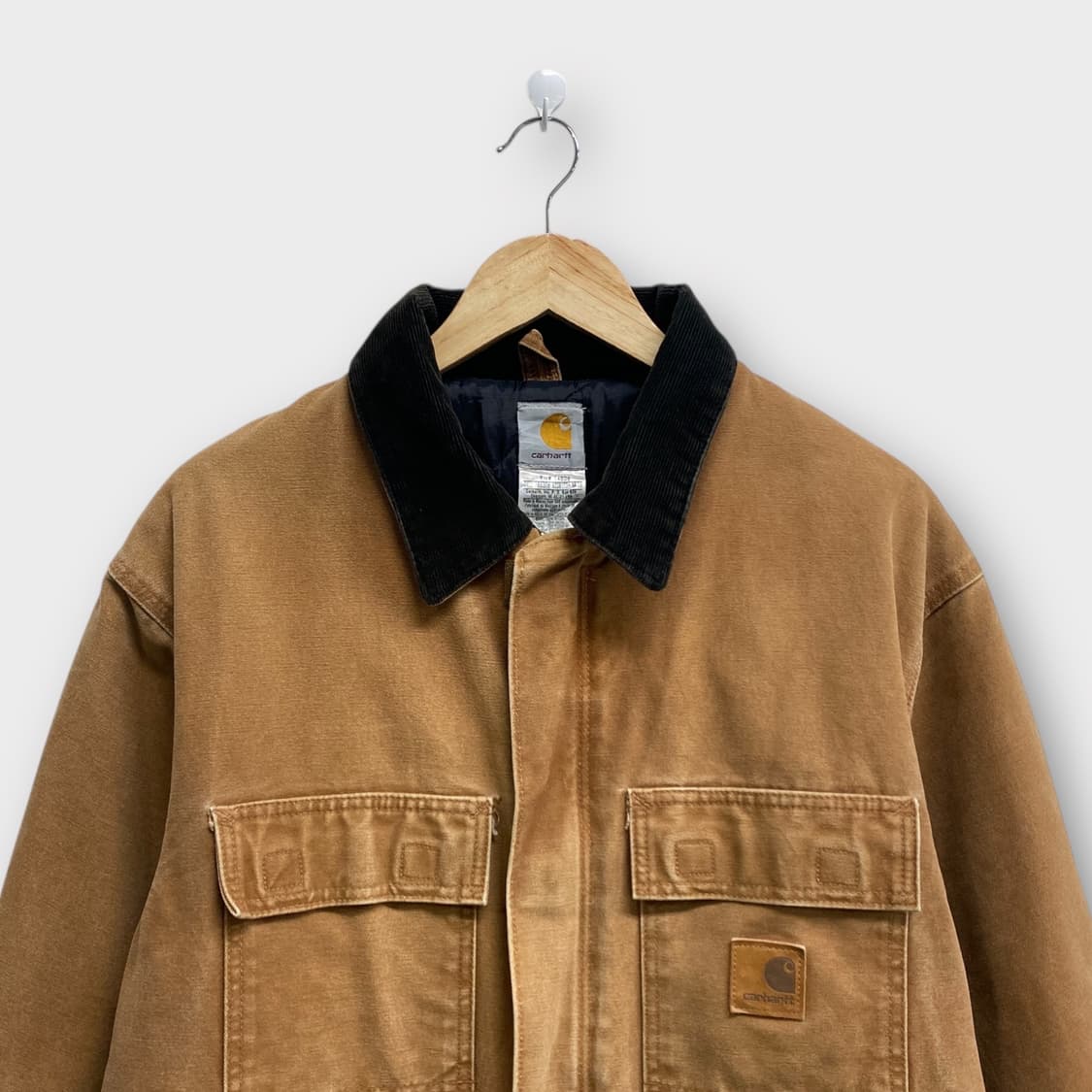 칼하트 C26 트레디셔널 카멜 누빔 워크자켓  L-XL 상품이미지2