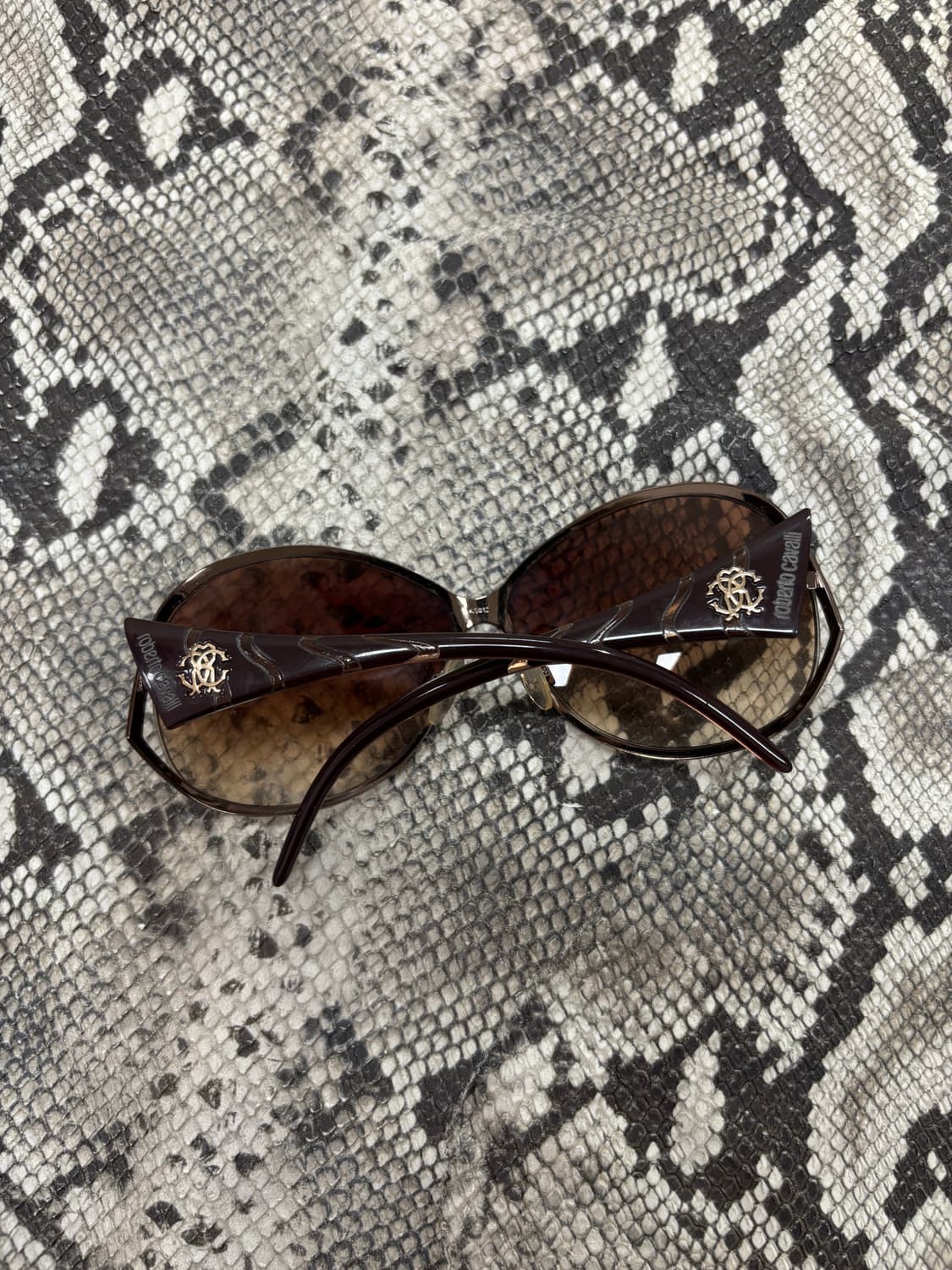 “Roberto Cavalli” sunglasses 상품이미지7
