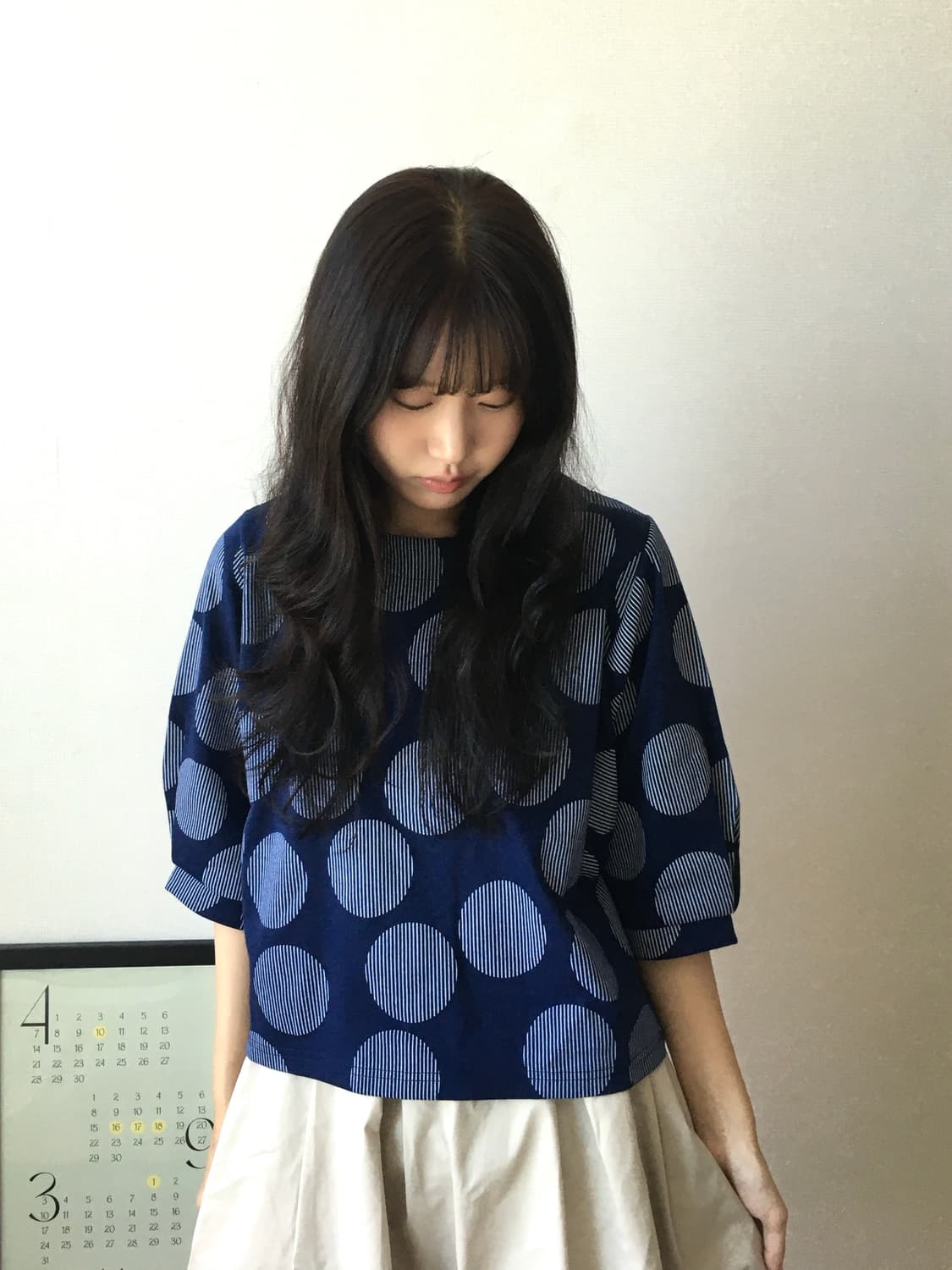 빈티지 가오리핏 빅 도트 네이비 탑 상품이미지3