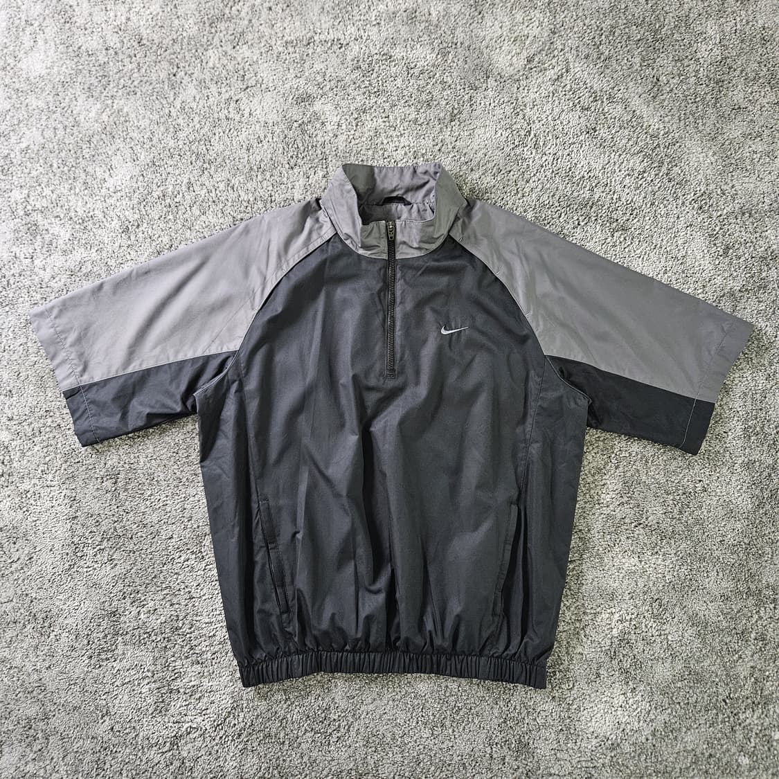 [무료배송] NIKE GOLF 반팔 바람막이 상품이미지1