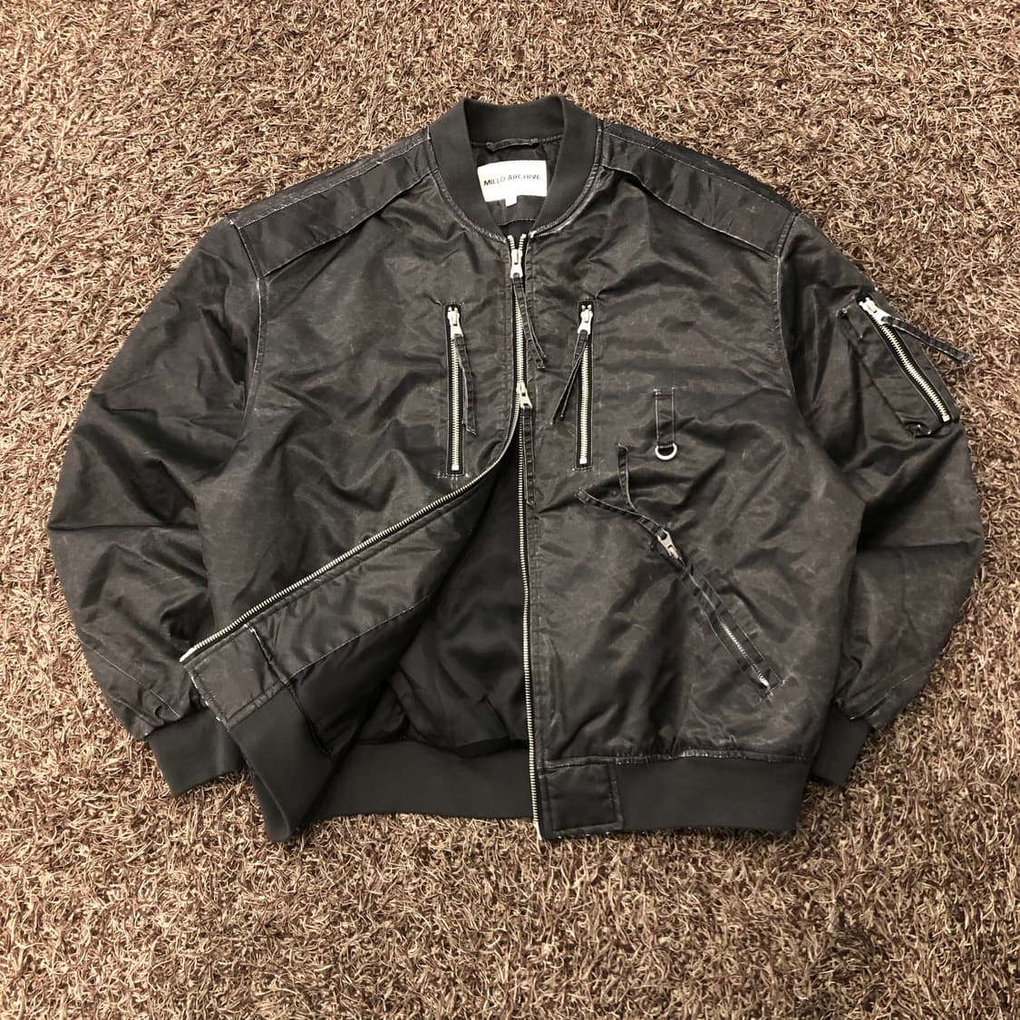 밀로 아카이브 인플레이트 투웨이 봄버 자켓 상품이미지1