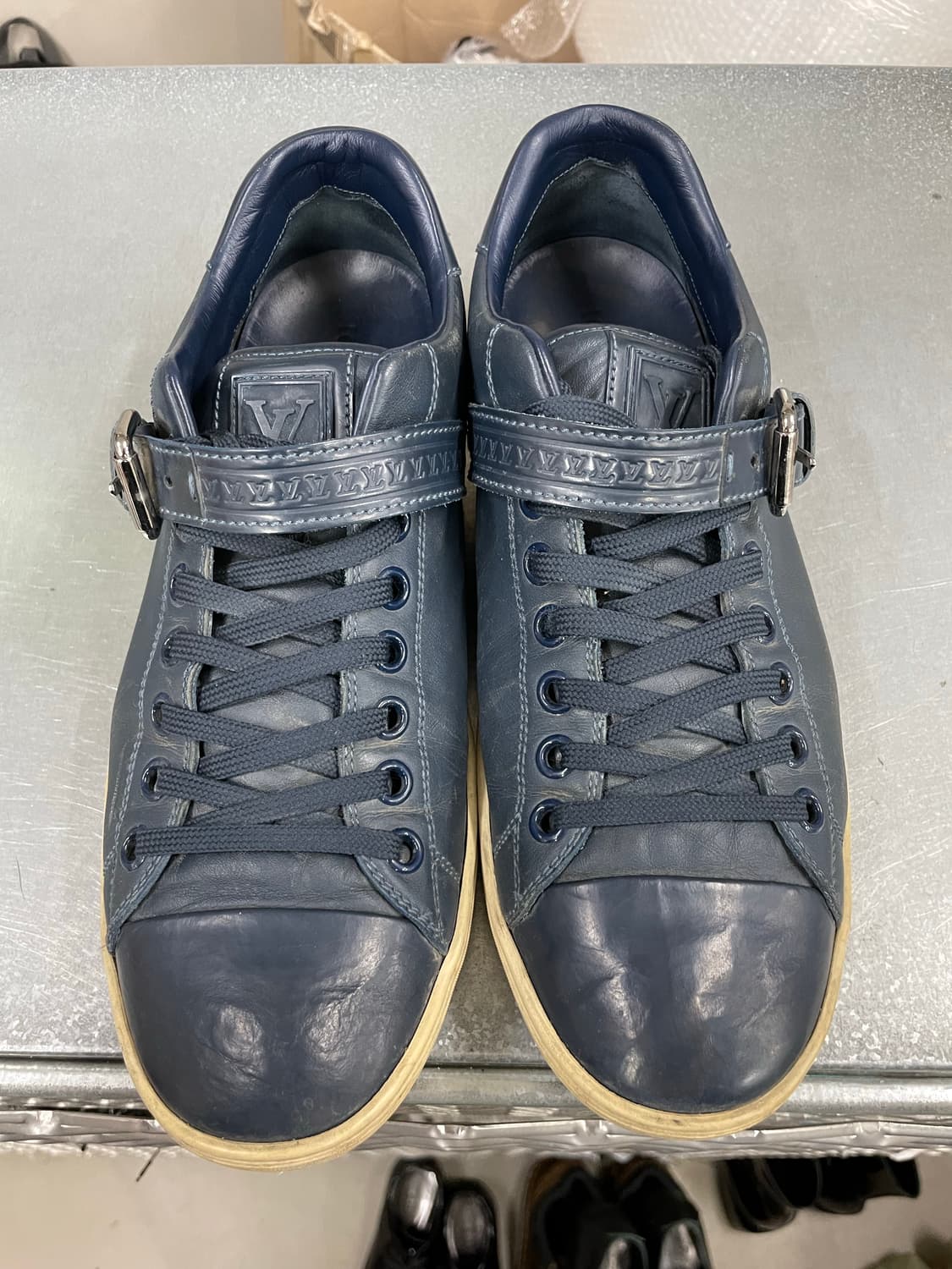 루이비통 레이스업 블루 레더 스니커즈 7.5 (gr-4679) 상품이미지5