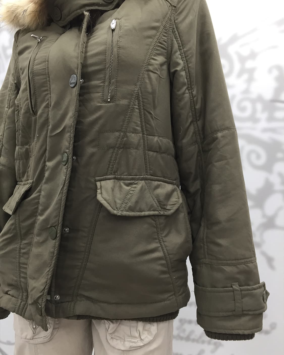 Y2K Wolfcore Padded Parka 상품이미지7