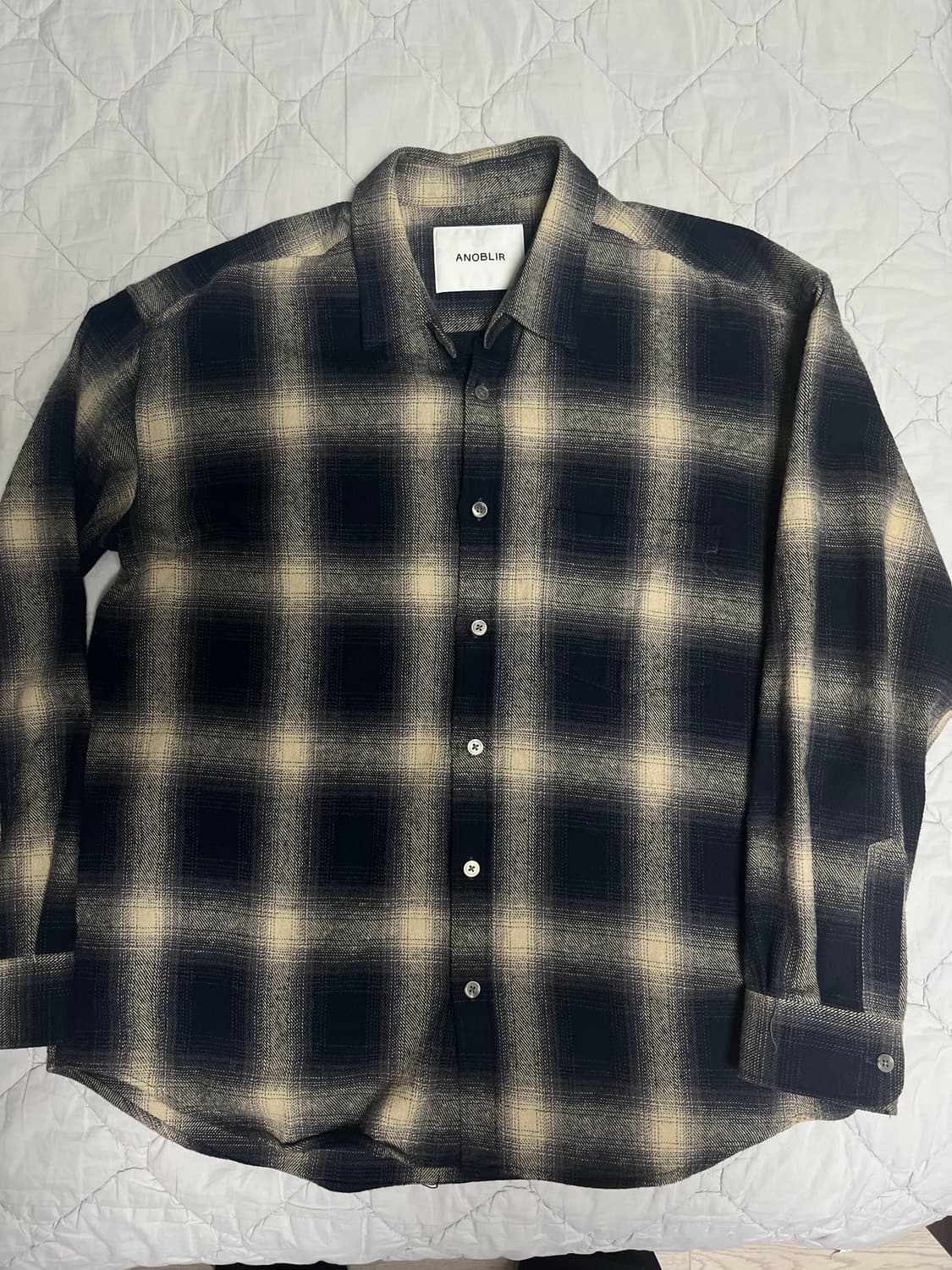 ANOBLIR 셔츠 상품이미지1