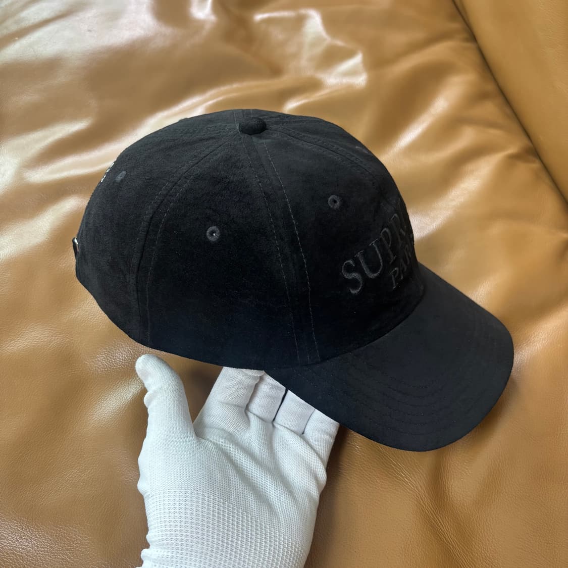 슈프림 6패널 볼캡 모자 파리 스웨이드 블랙 상품이미지3
