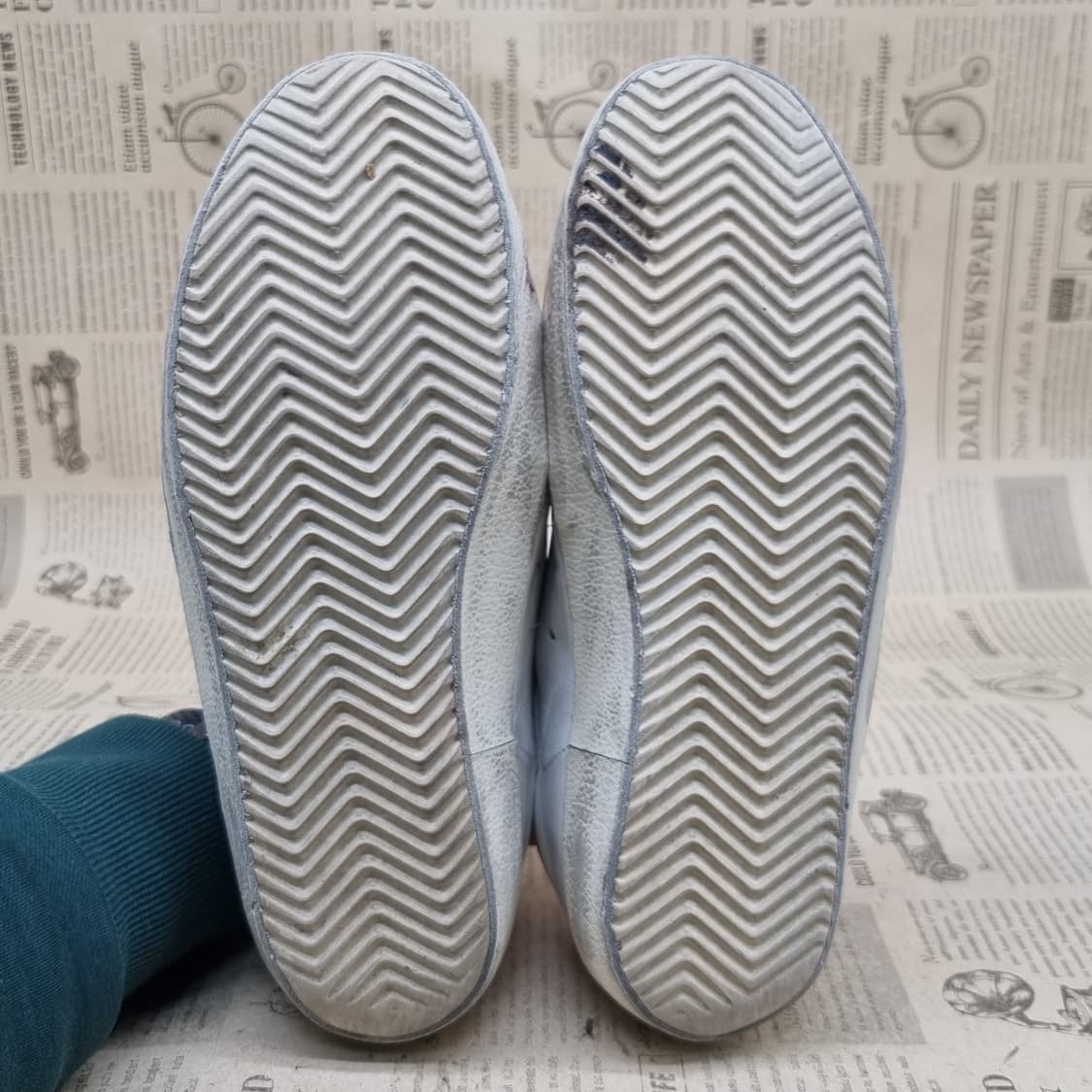 골든구스 슈퍼스타 레드탭 여성스니커즈240 상품이미지3