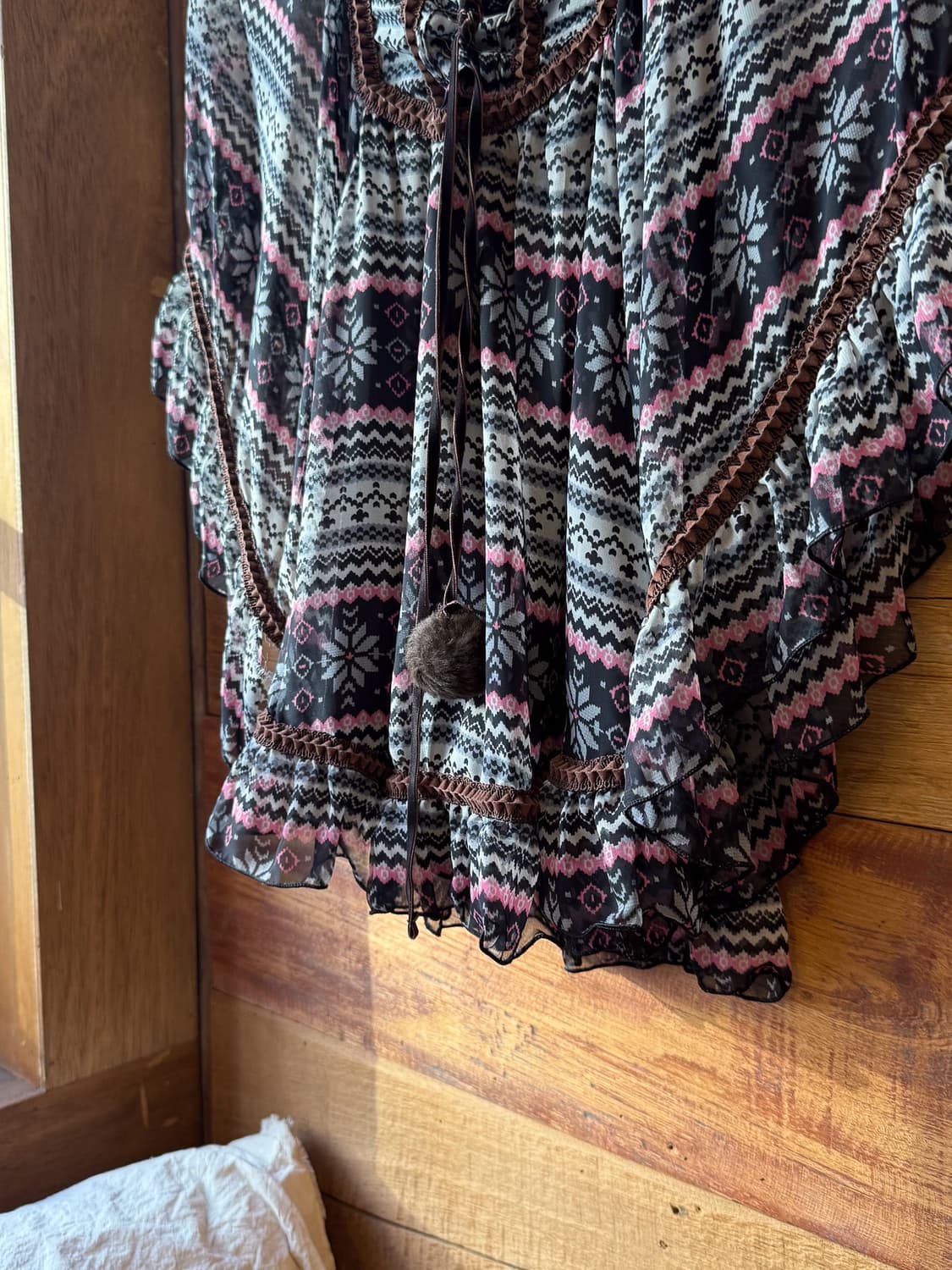 Nordic Pompom Overfit Blouse 0037 상품이미지6