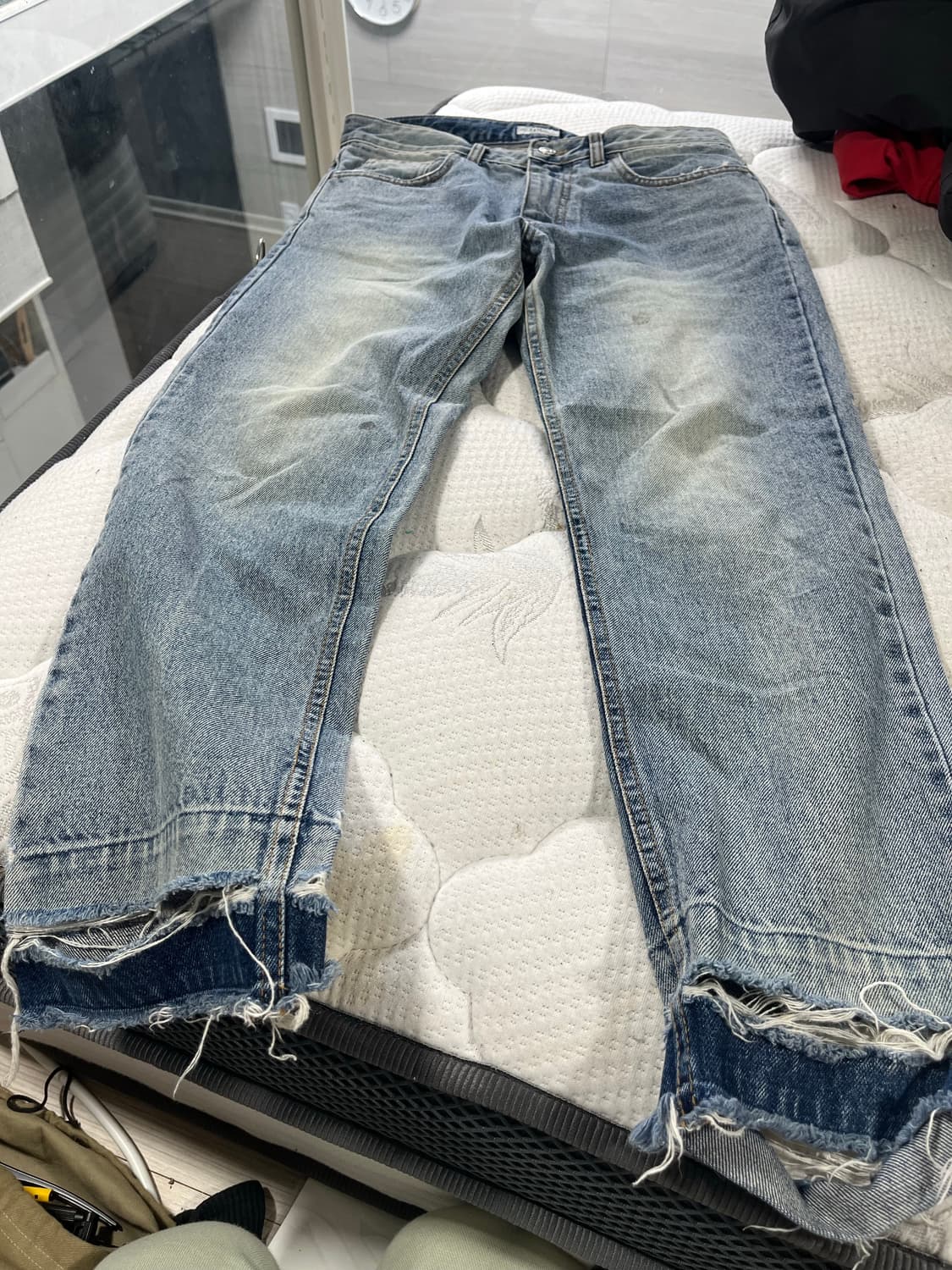 [재당근]피오갓 에센셜블랙 라이더 데님 28+로테 김현우 바지 상품이미지8