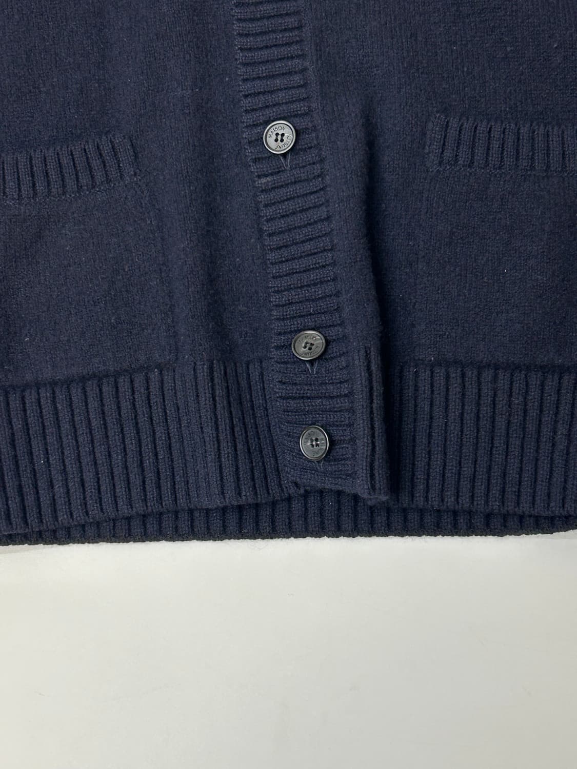 Maison Kitsune 메종키츠네 네이비 니트 가디건 상품이미지5