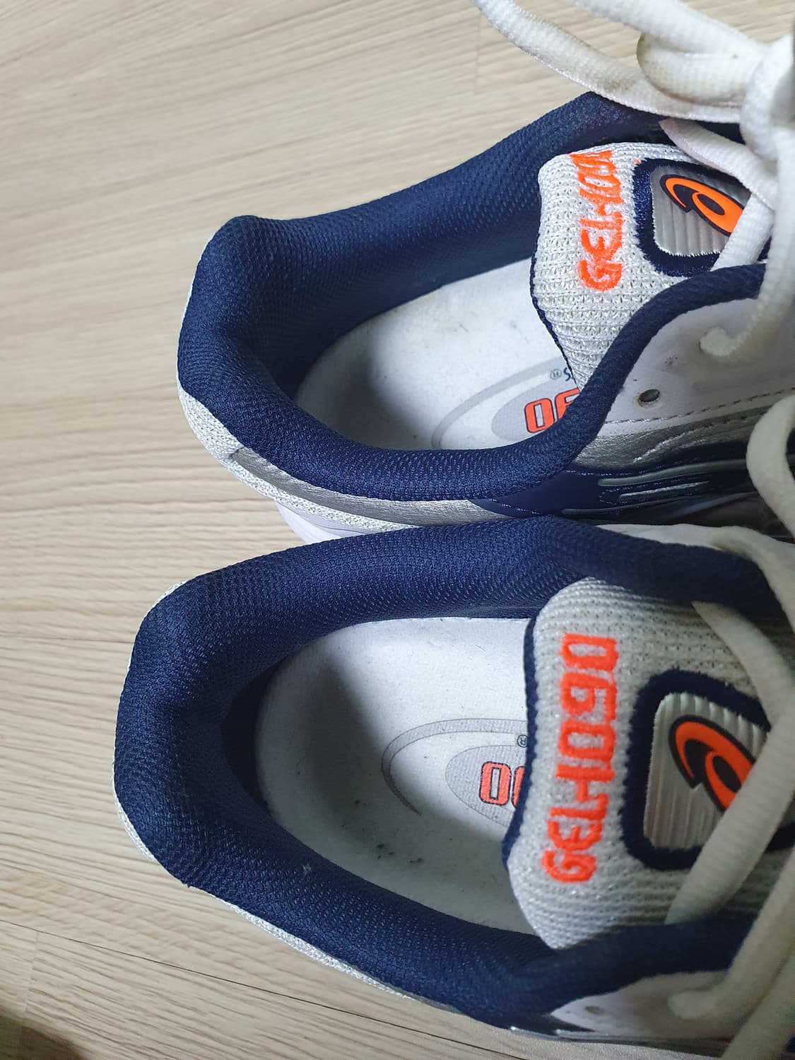 아식스 1090 운동화 255 상품이미지8