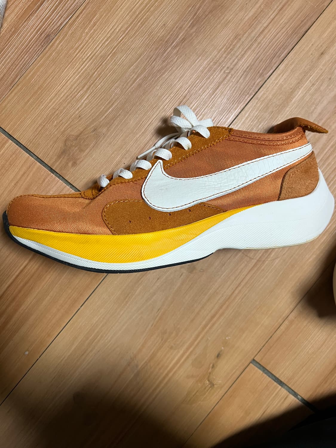 나이키 문레이서 270 상품이미지9