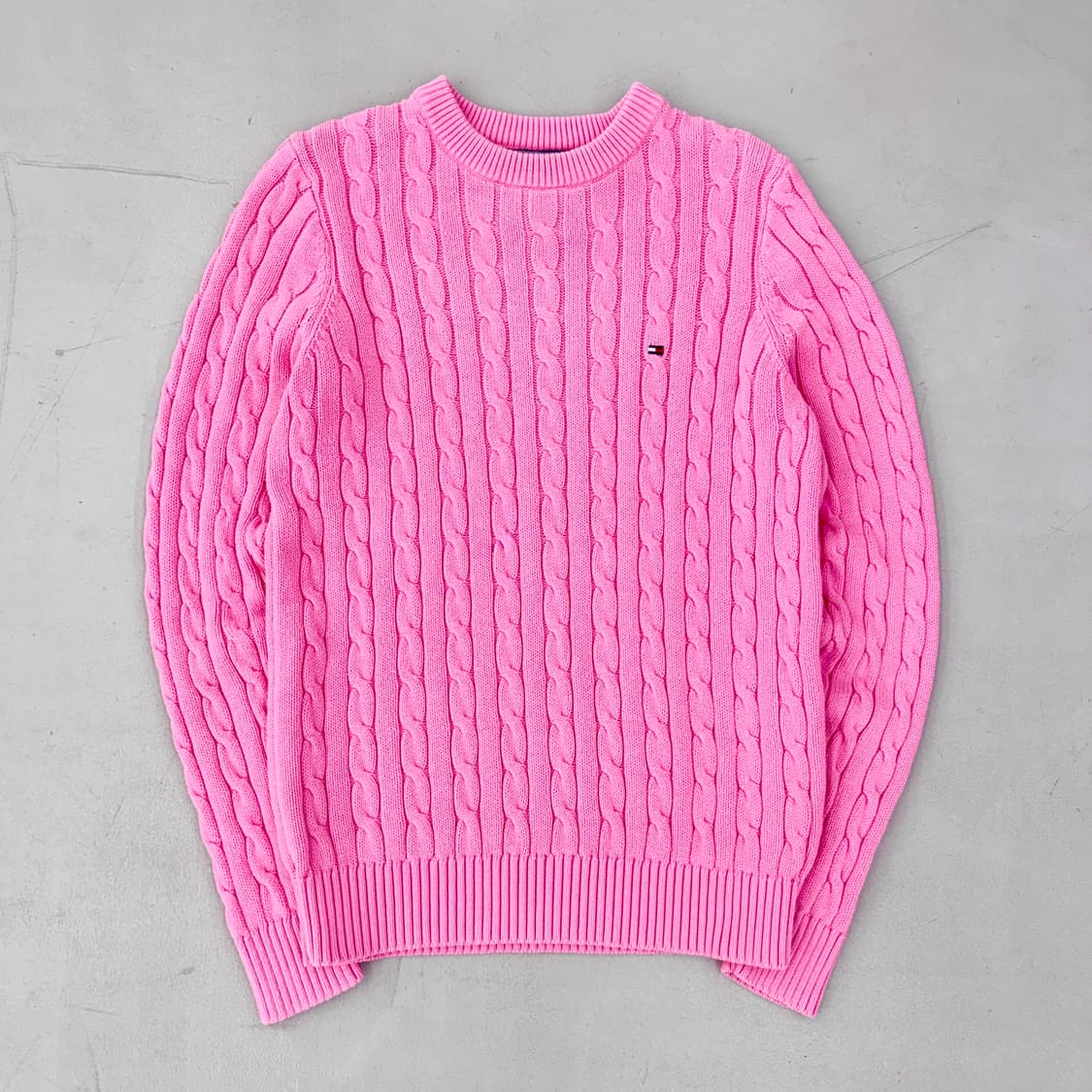 타미힐피거 딸기우유맛 핑크 꽈배기 니트 상품이미지2