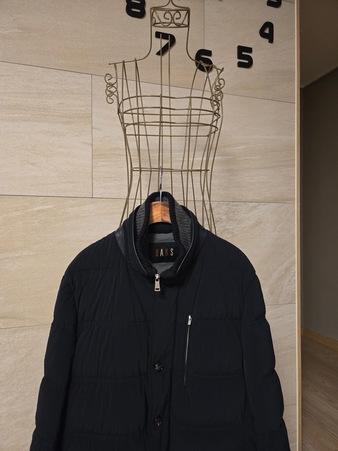 [100] DAKS 닥스 남성 구스 패딩 상품이미지2