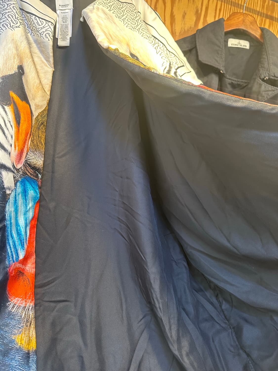 버버리 클라우디아 실크 케이프 상품이미지8