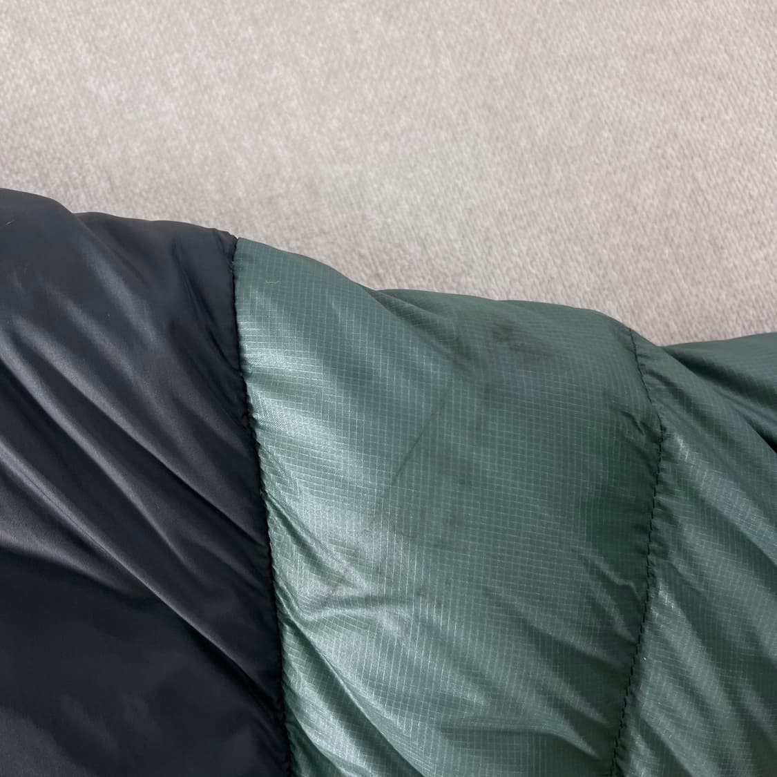 100 노스페이스 눕시 700 그린 패딩 상품이미지7