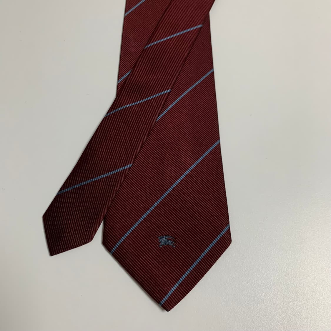 버버리(BURBERRY) 스트라이프 명품 클래식넥타이 A+등급 7.6cm 상품이미지4