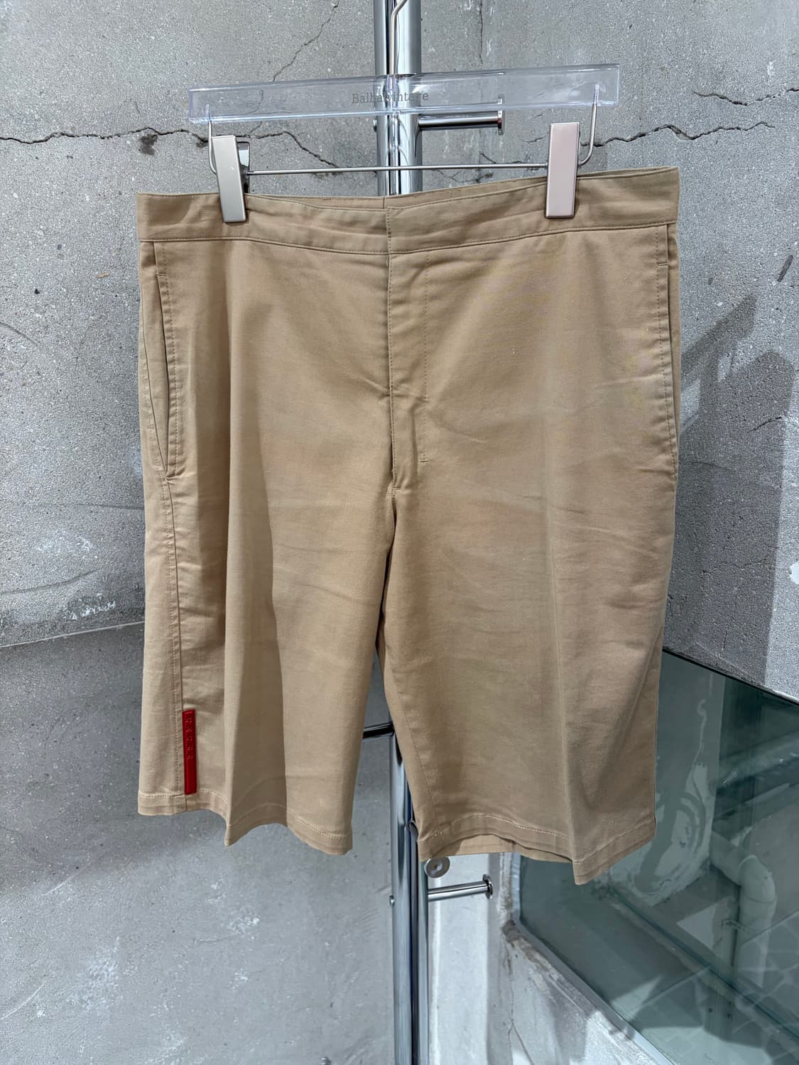 프라다 스포츠 치노 쇼츠 상품이미지1