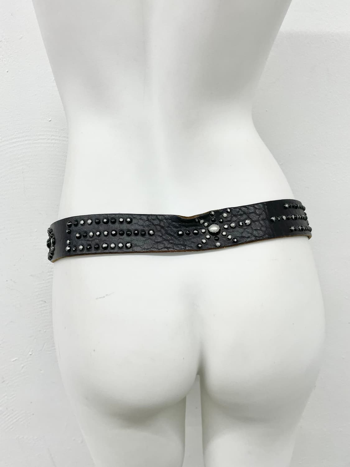 리얼레더 송치 스터드 디테일 버클 벨트 상품이미지6