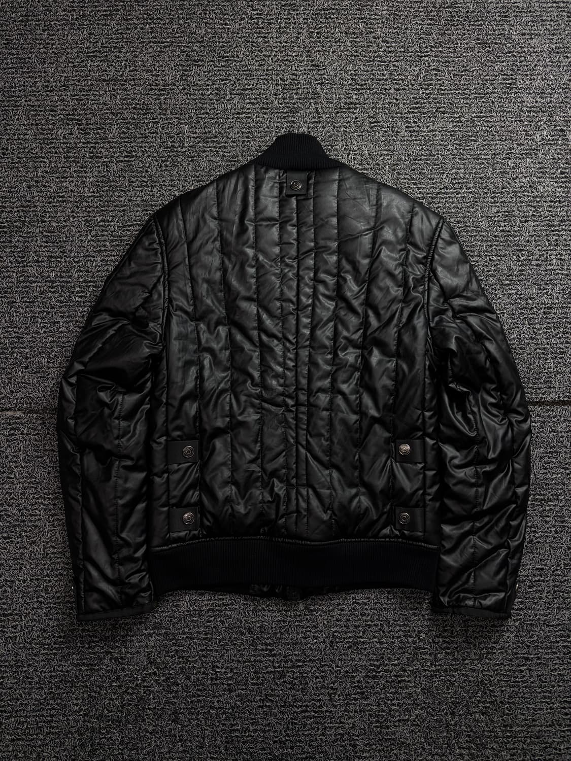 디스퀘어드 y2k 올드스쿨 글로시 크롭 패딩 자켓 1906 상품이미지5